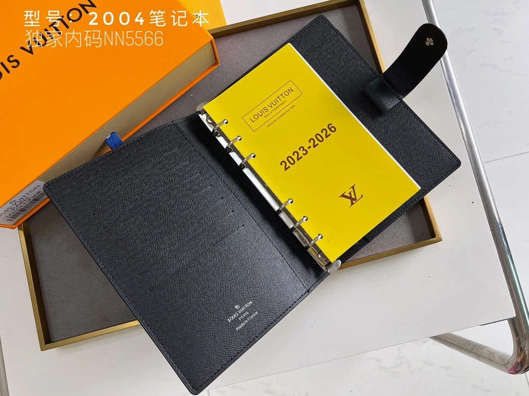 Louis Vuitton LV Card Case Sophisticated 402 - Image 3