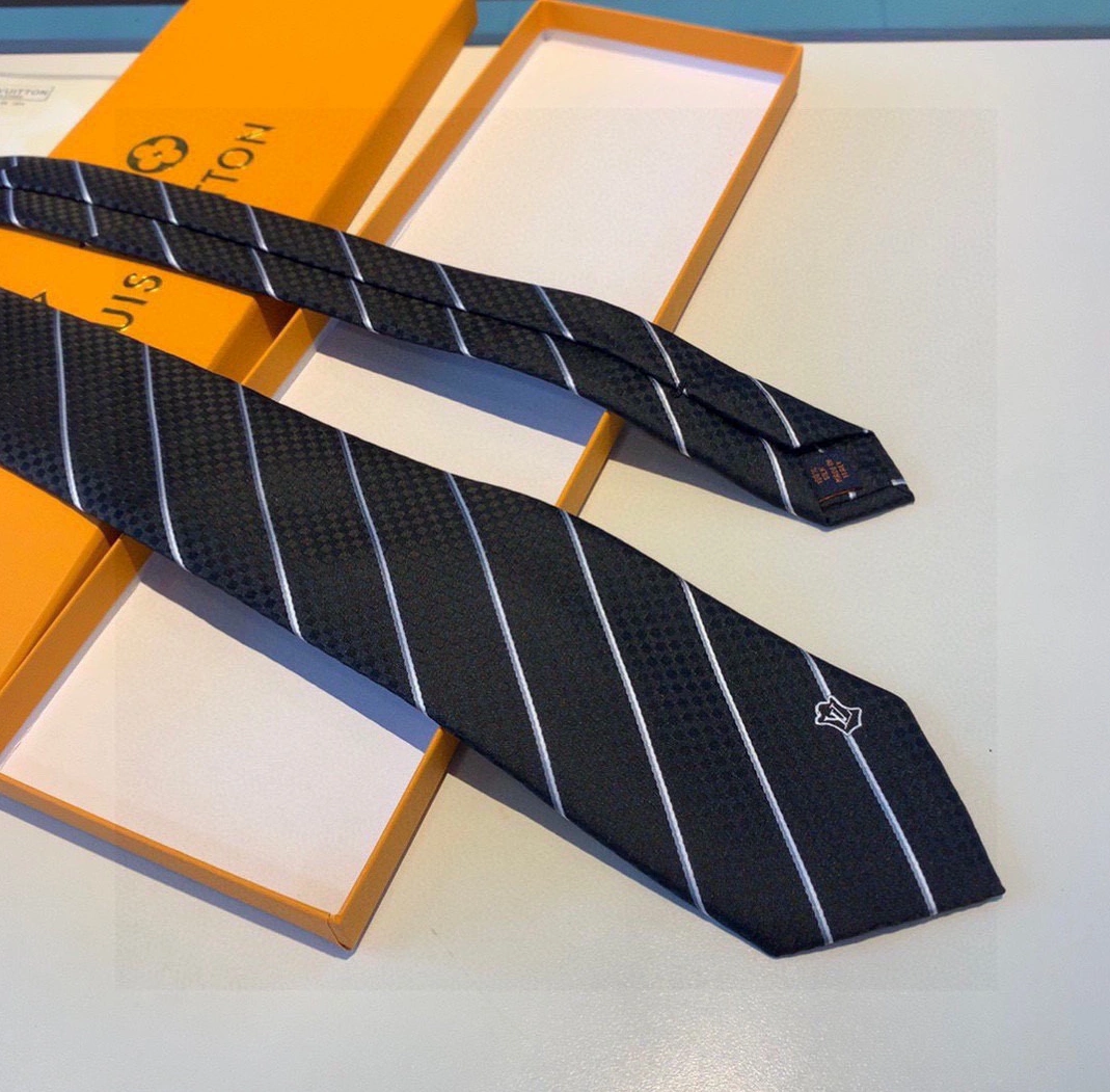 Louis Vuitton LV Necktie For Men Fashionable 5888 - Image 3
