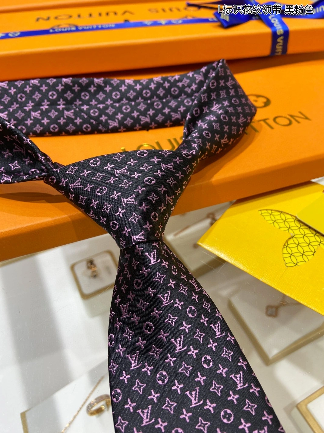 Louis Vuitton LV Necktie For Men WellDesigned 218 - Image 4