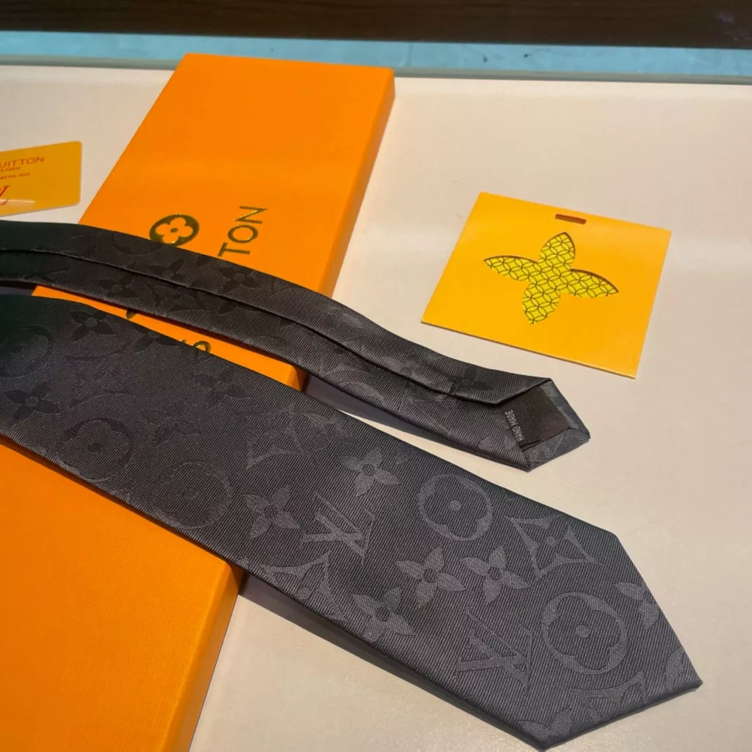 Louis Vuitton LV Necktie Versatile 2732 - Image 4