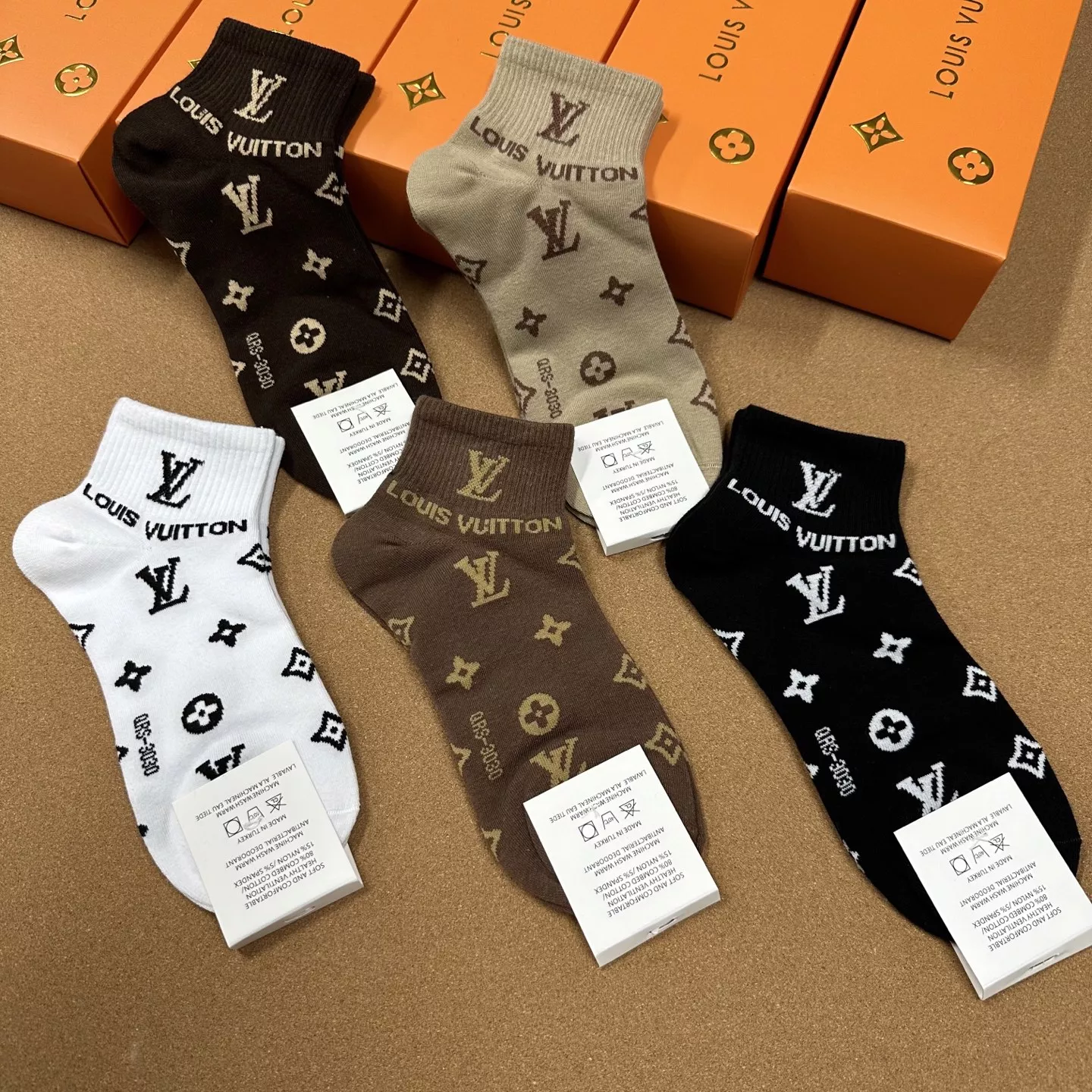 Louis Vuitton LV Socks Practical 4767 - Image 4