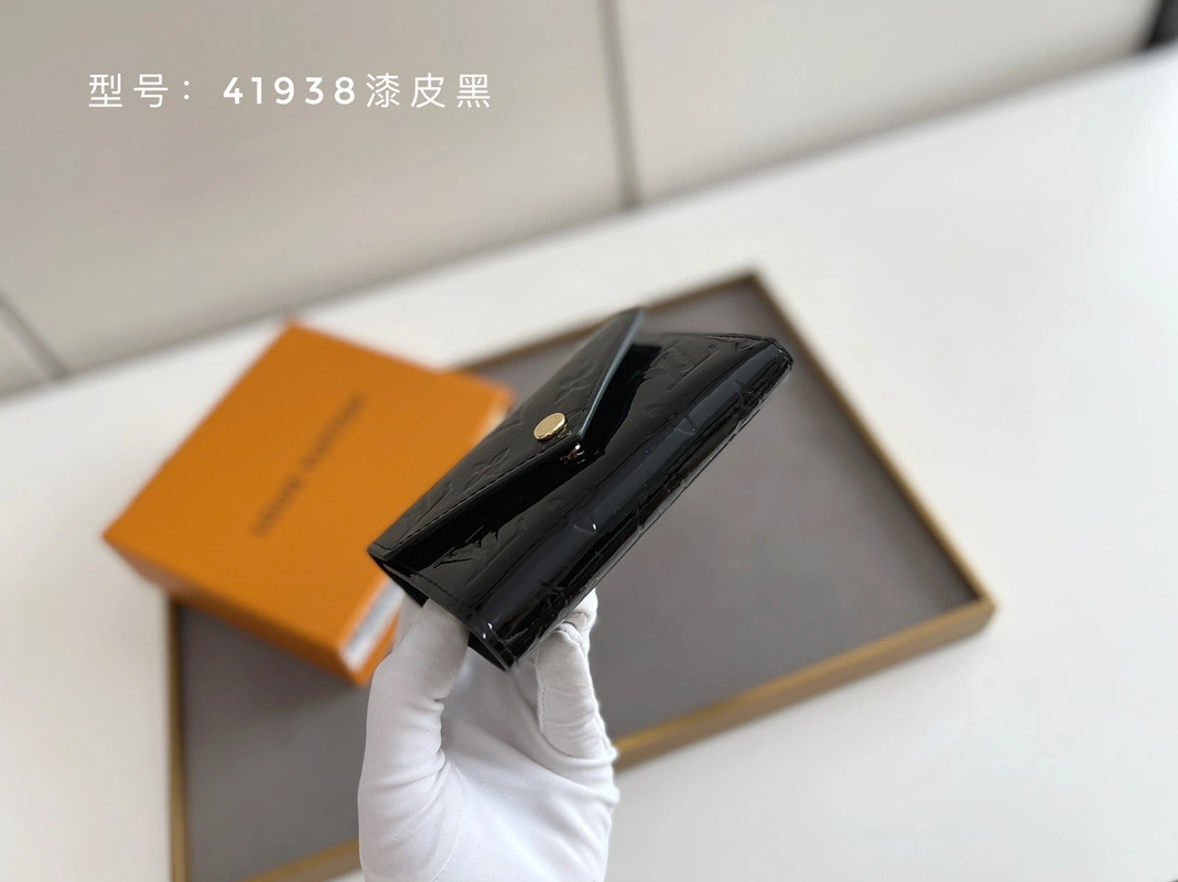 Louis Vuitton LV Wallets Breathable 2955