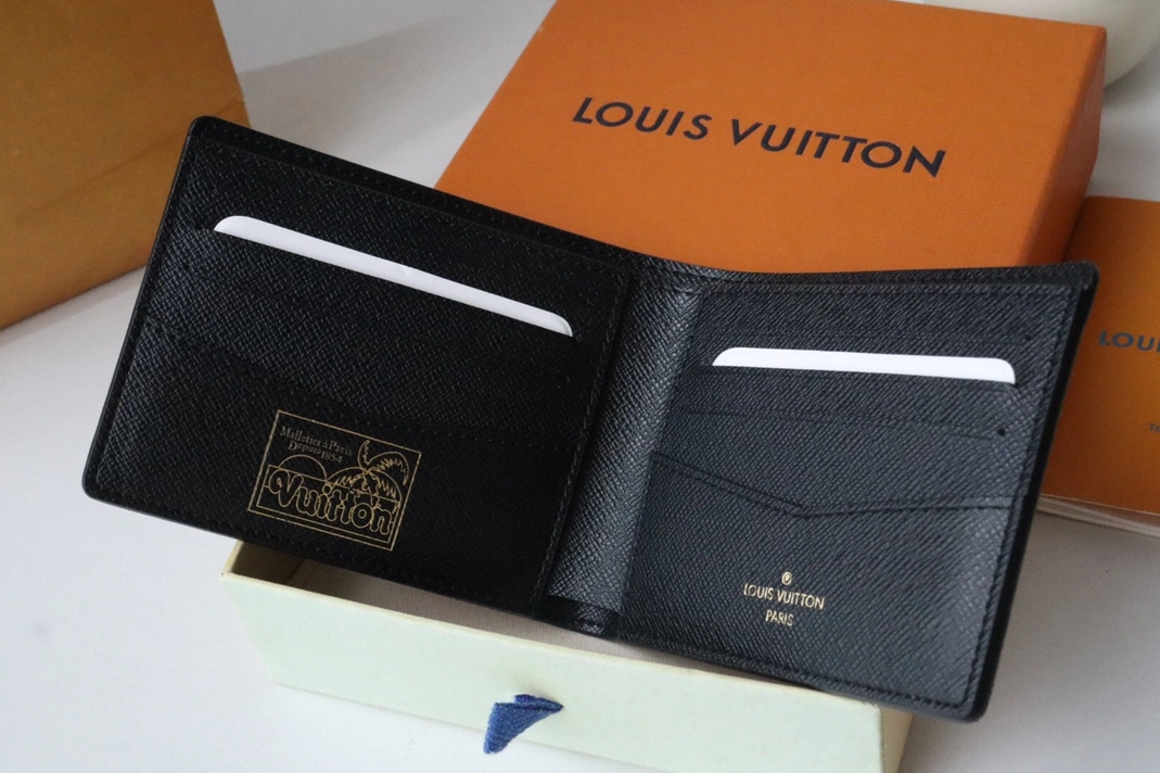 Louis Vuitton LV Wallets Compact 1019 - Image 4