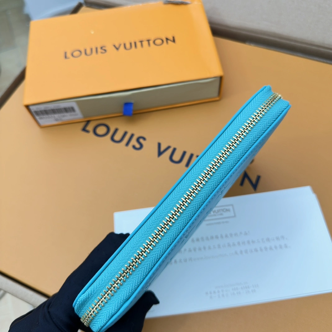 Louis Vuitton LV Wallets For Women DailyWear 6409 - Image 4