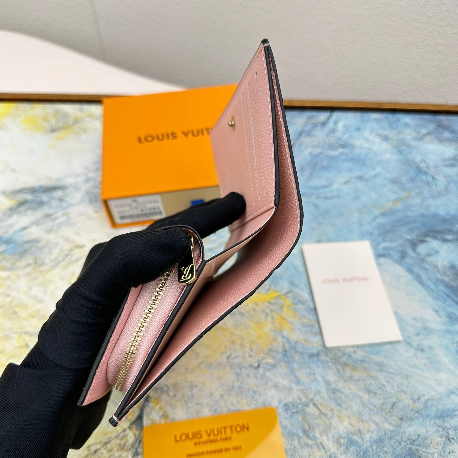 Louis Vuitton LV Wallets For Women Popular 8439 - Image 7