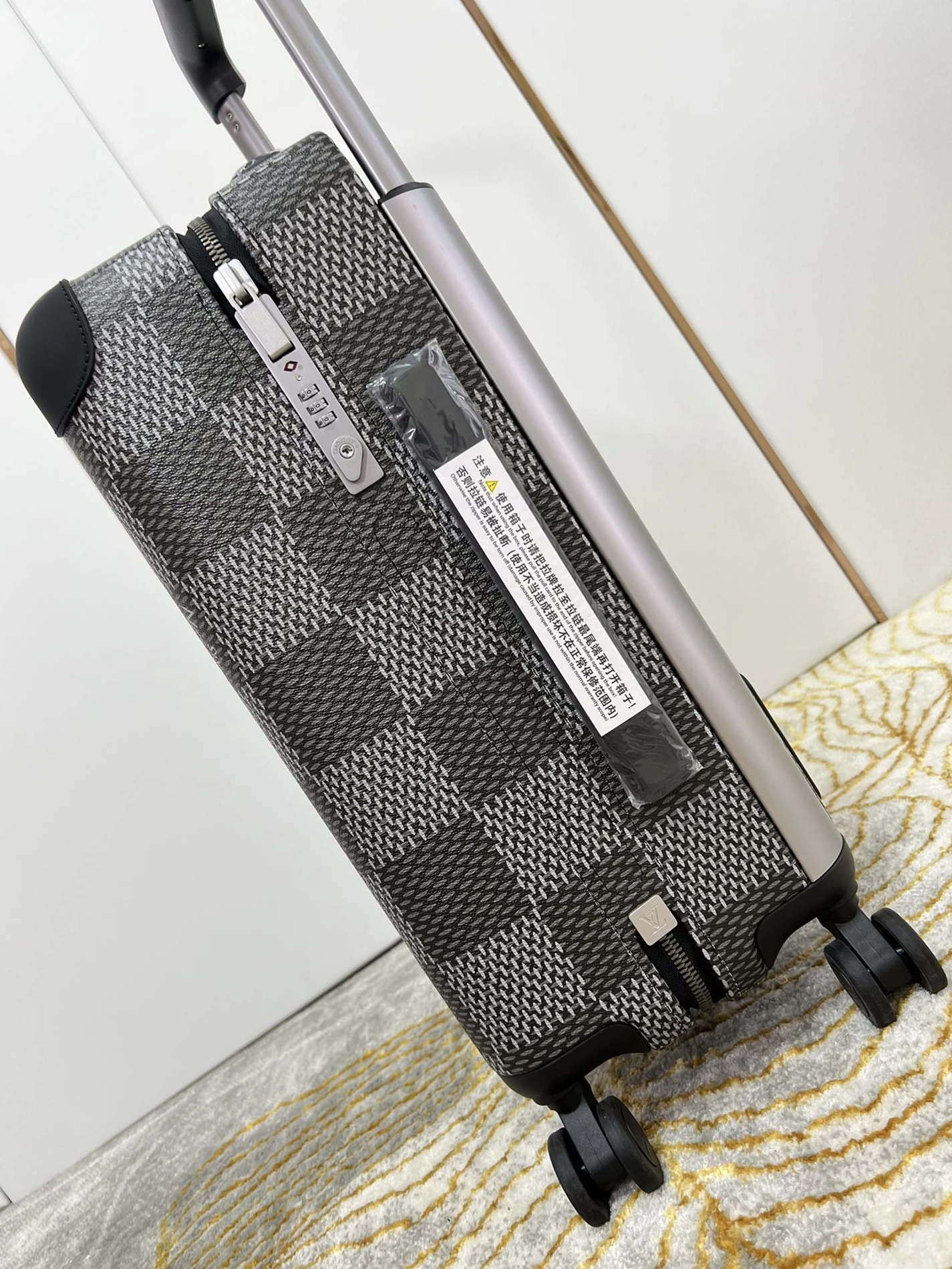 Louis Vuitton Luggage AllSeason 9358 - Image 4