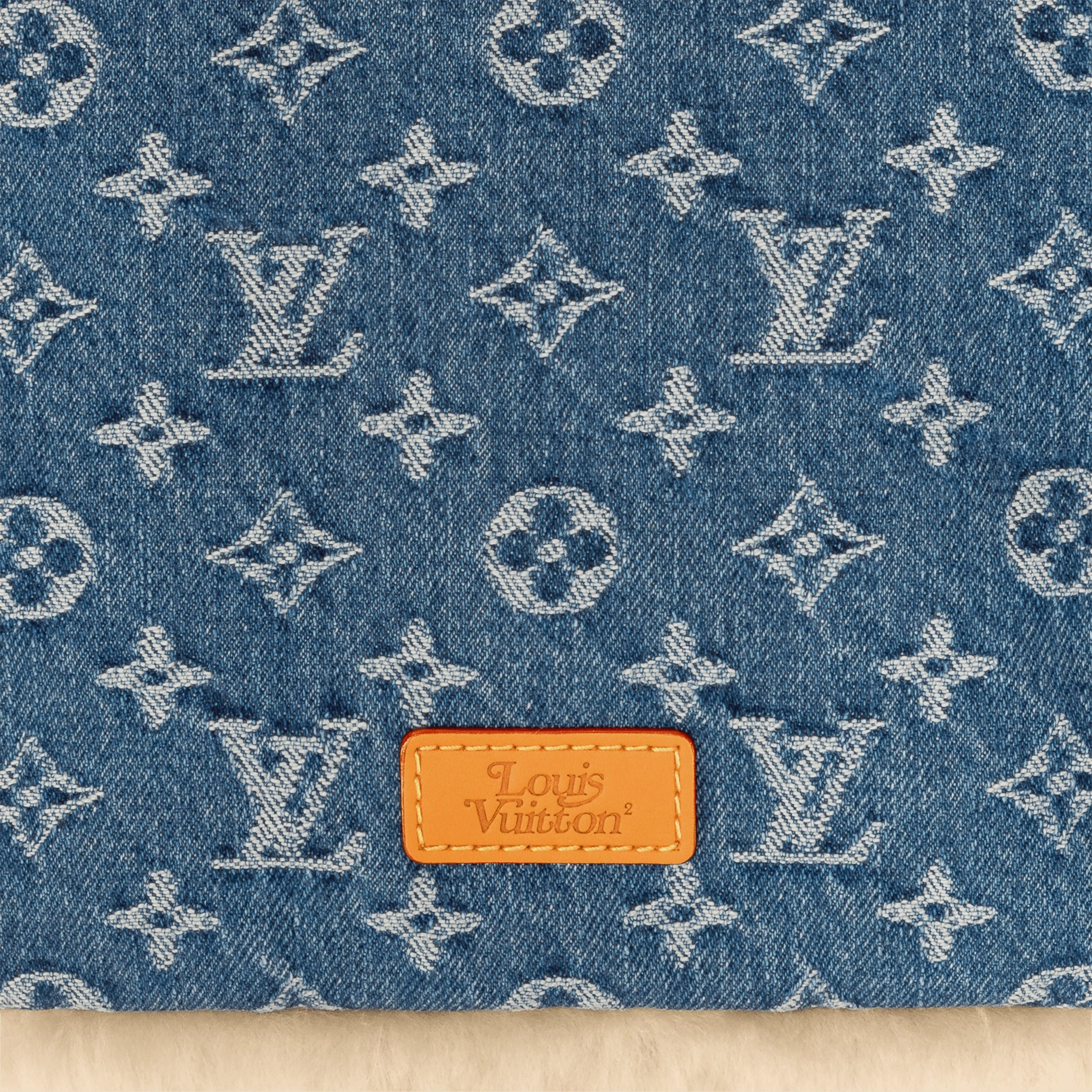 Louis Vuitton MP2703 Blue Shearling Denim Scarf - Image 4