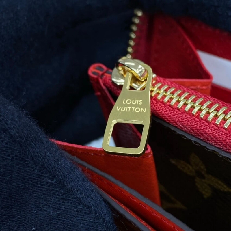 Calfleath Louis Vuitton Monogram Zippy Wallet Retiro - Image 10