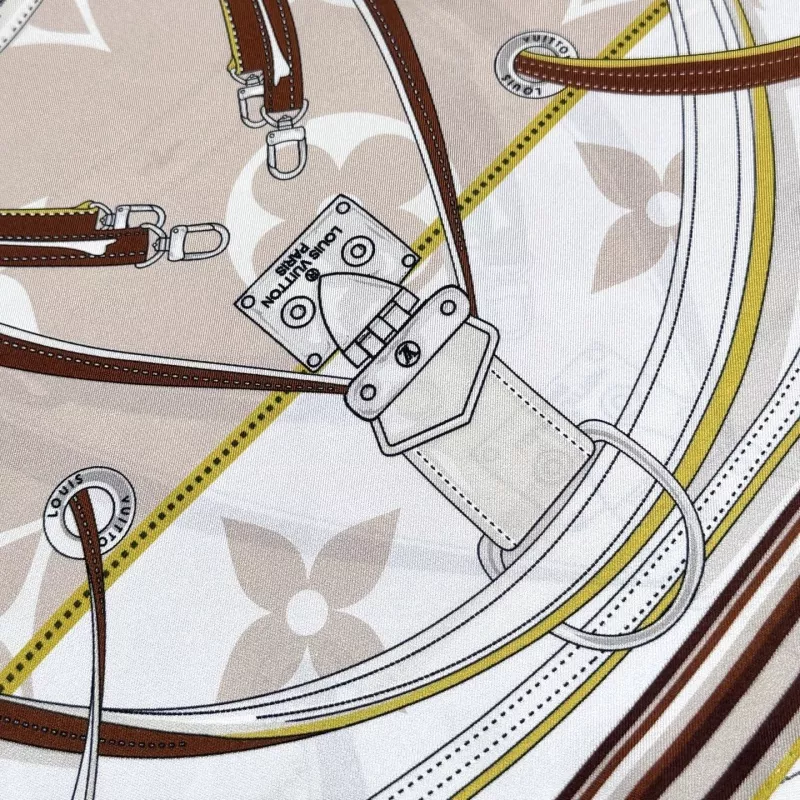 Louis Vuitton Silk Squares Cozy 5717 - Image 4