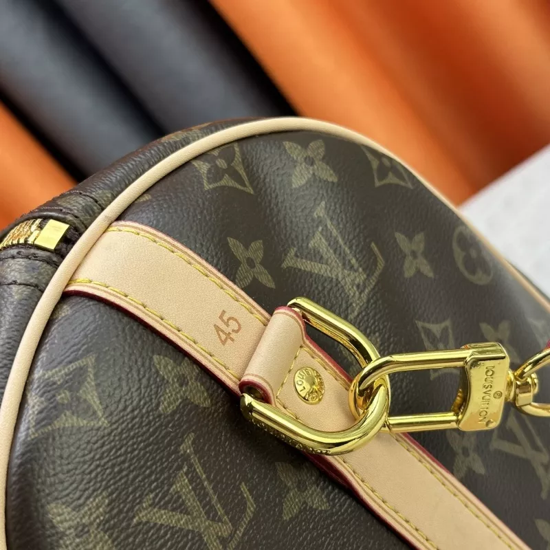 Louis Vuitton Travel Bags Flexible 4282 - Image 6