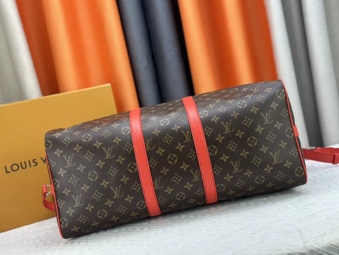 Louis Vuitton Travel Bags Minimalist 953 - Image 4