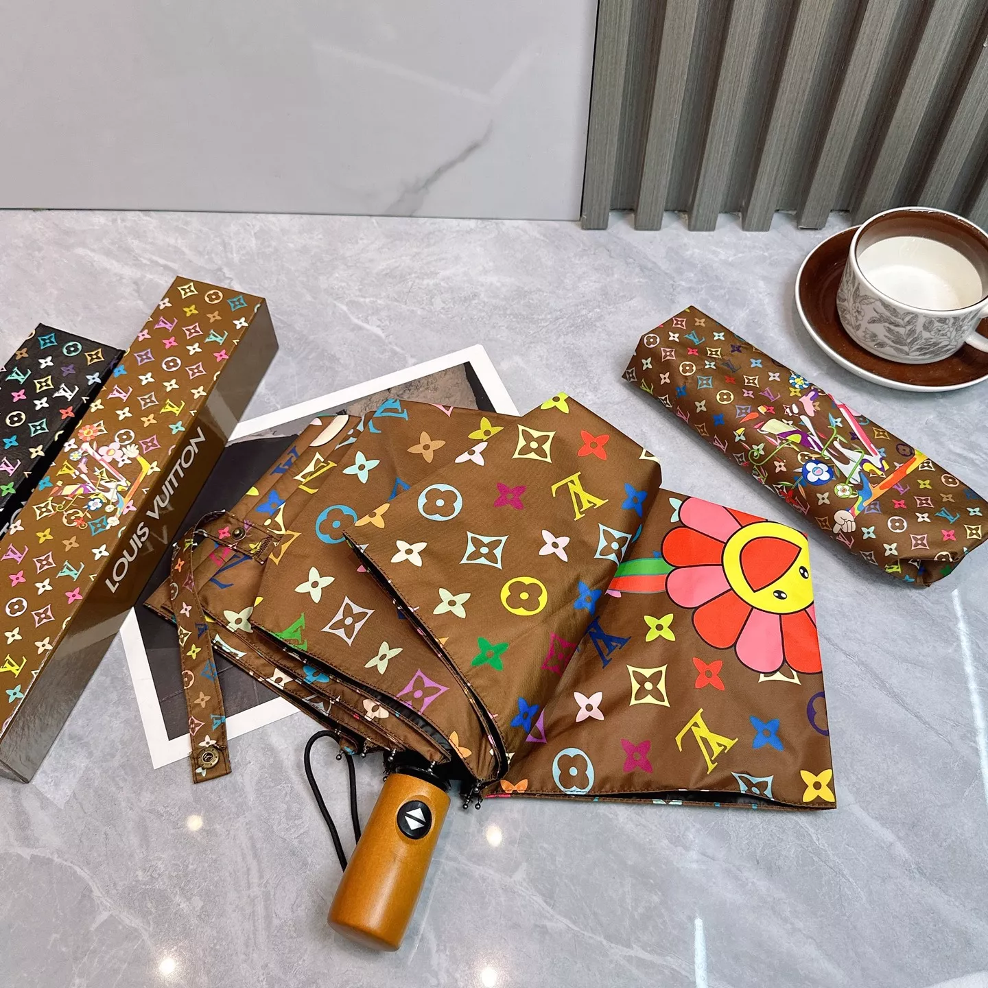 Louis Vuitton Umbrellas Classic 942 - Image 4