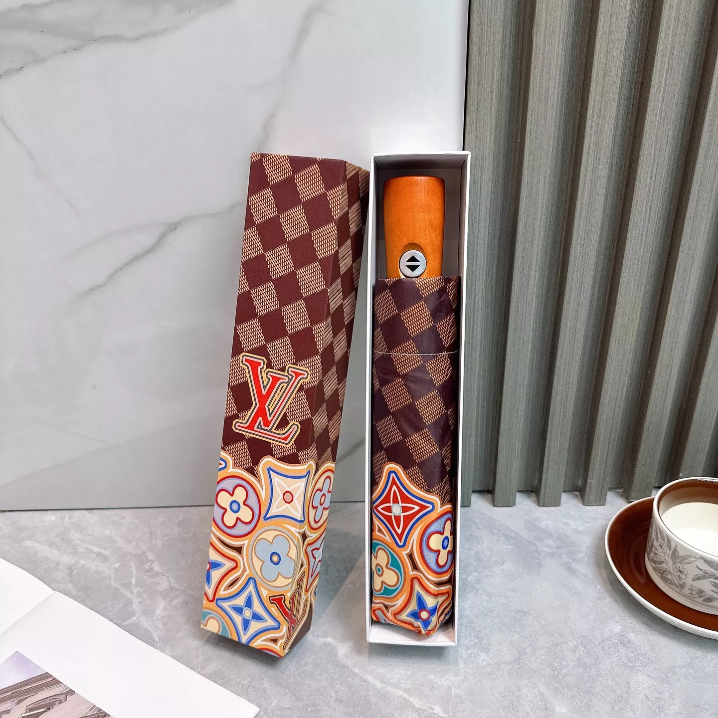 Louis Vuitton Umbrellas ModernLook 9588