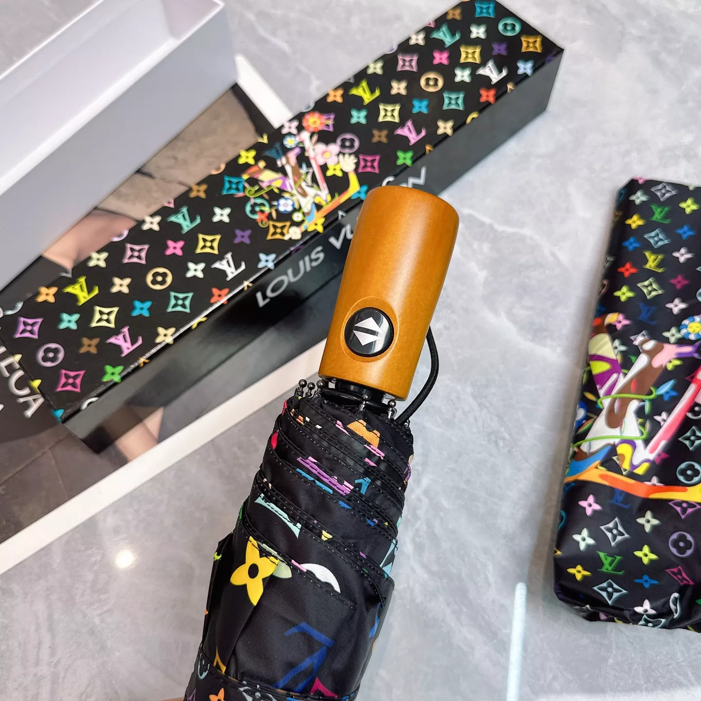 Louis Vuitton Umbrellas TopPick 312 - Image 3