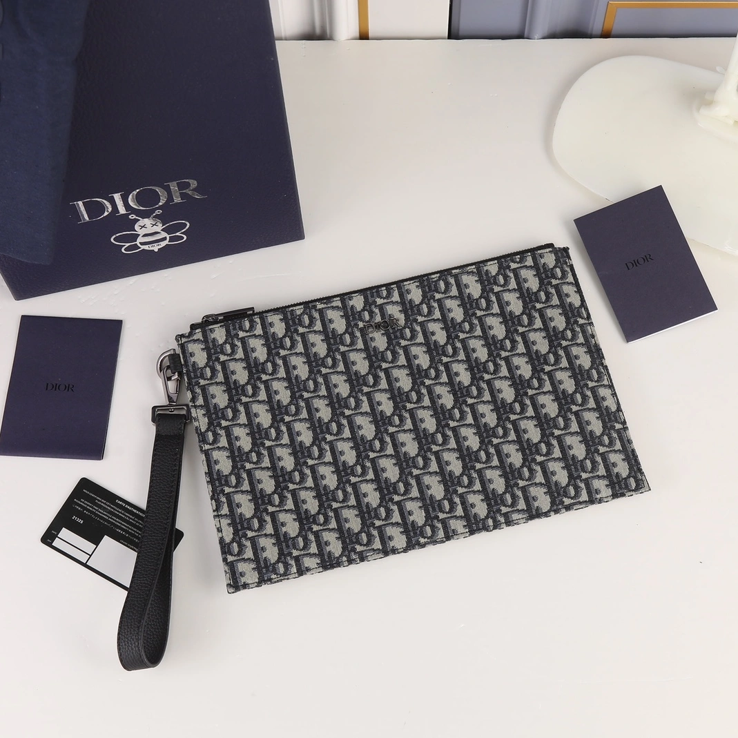 Minimalist 2060 Christian Dior AAA Man Wallets