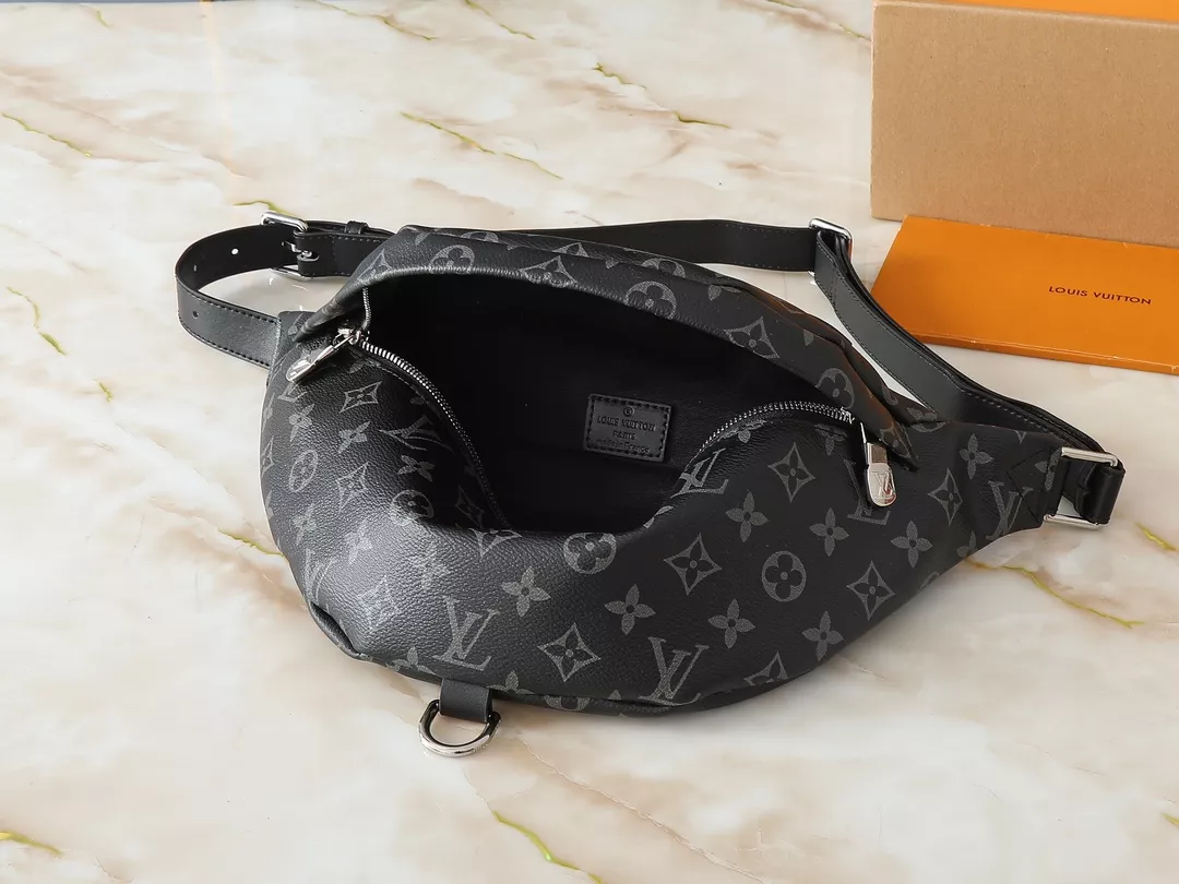 Minimalist 3634 Louis Vuitton LV AAA Quality Belt Bags For Unisex - Image 8