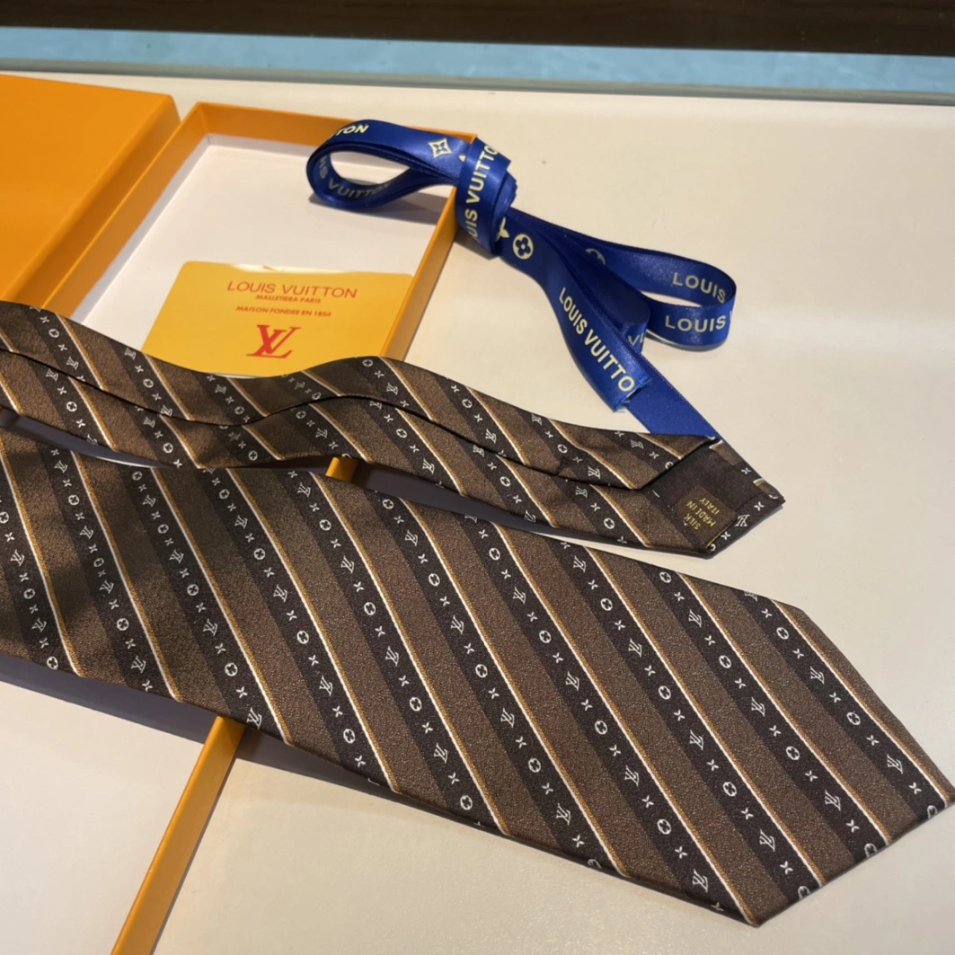 Minimalist 8362 Louis Vuitton LV Necktie For Men - Image 6