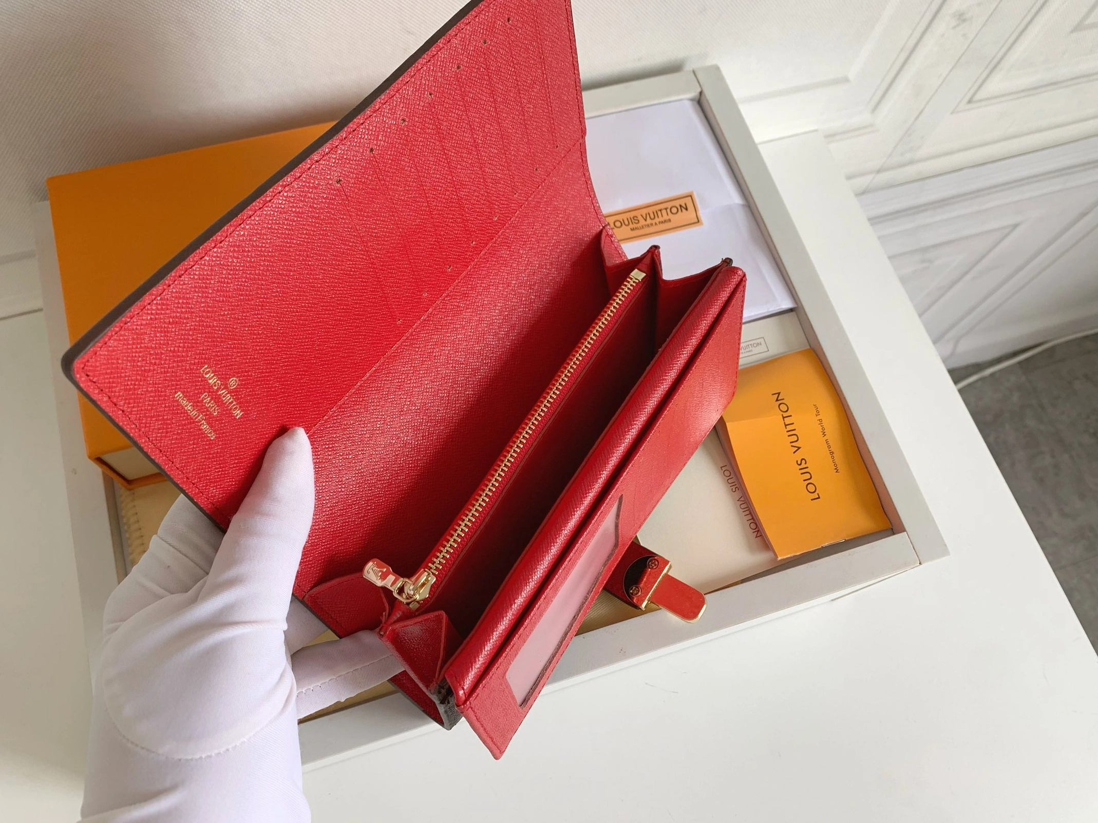 ModernLook 5938 Louis Vuitton LV Card Case For Women - Image 7