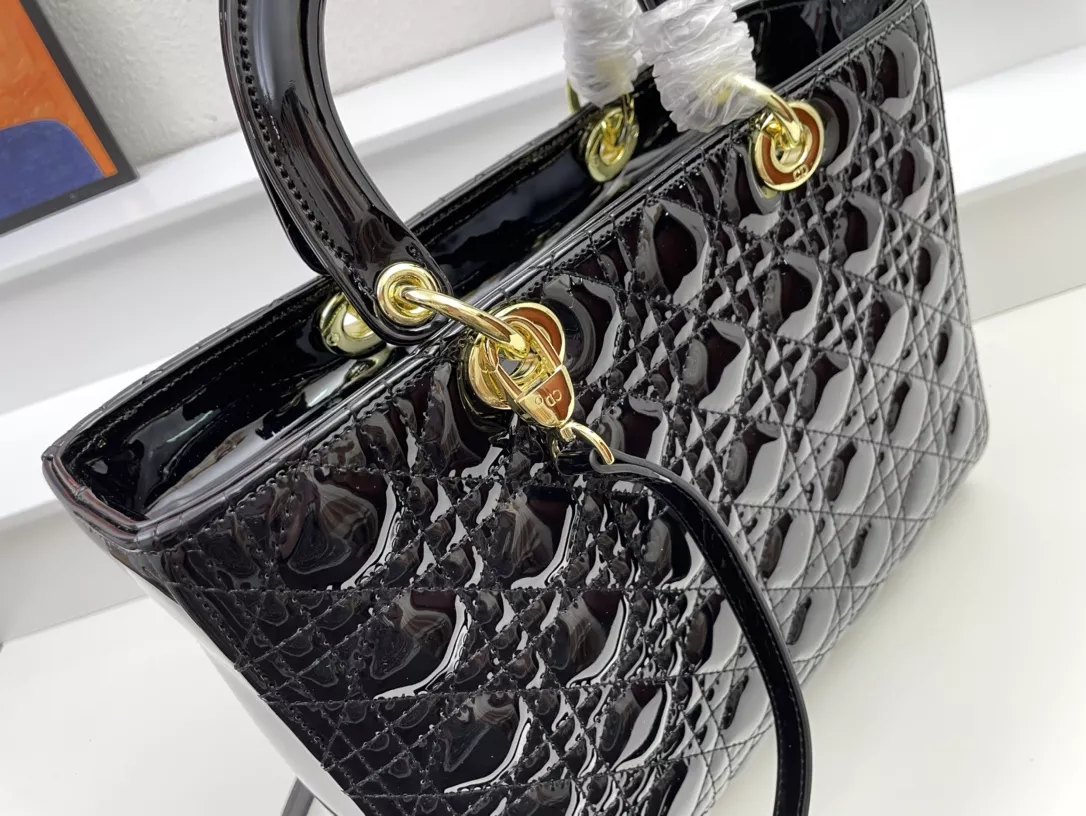 ModernLook 9301 Christian Dior AAA Quality Handbags For Women - Image 5