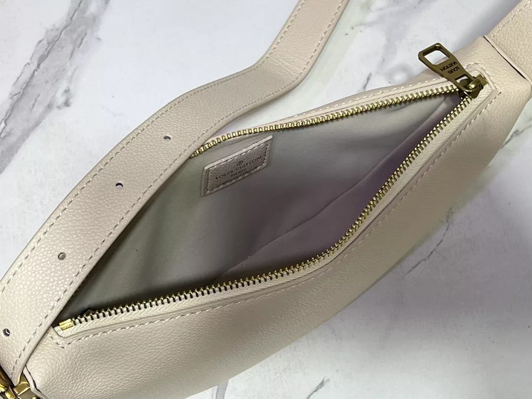 NewStyle 3197 Louis Vuitton AAA Quality Messenger Bags For Women - Image 8