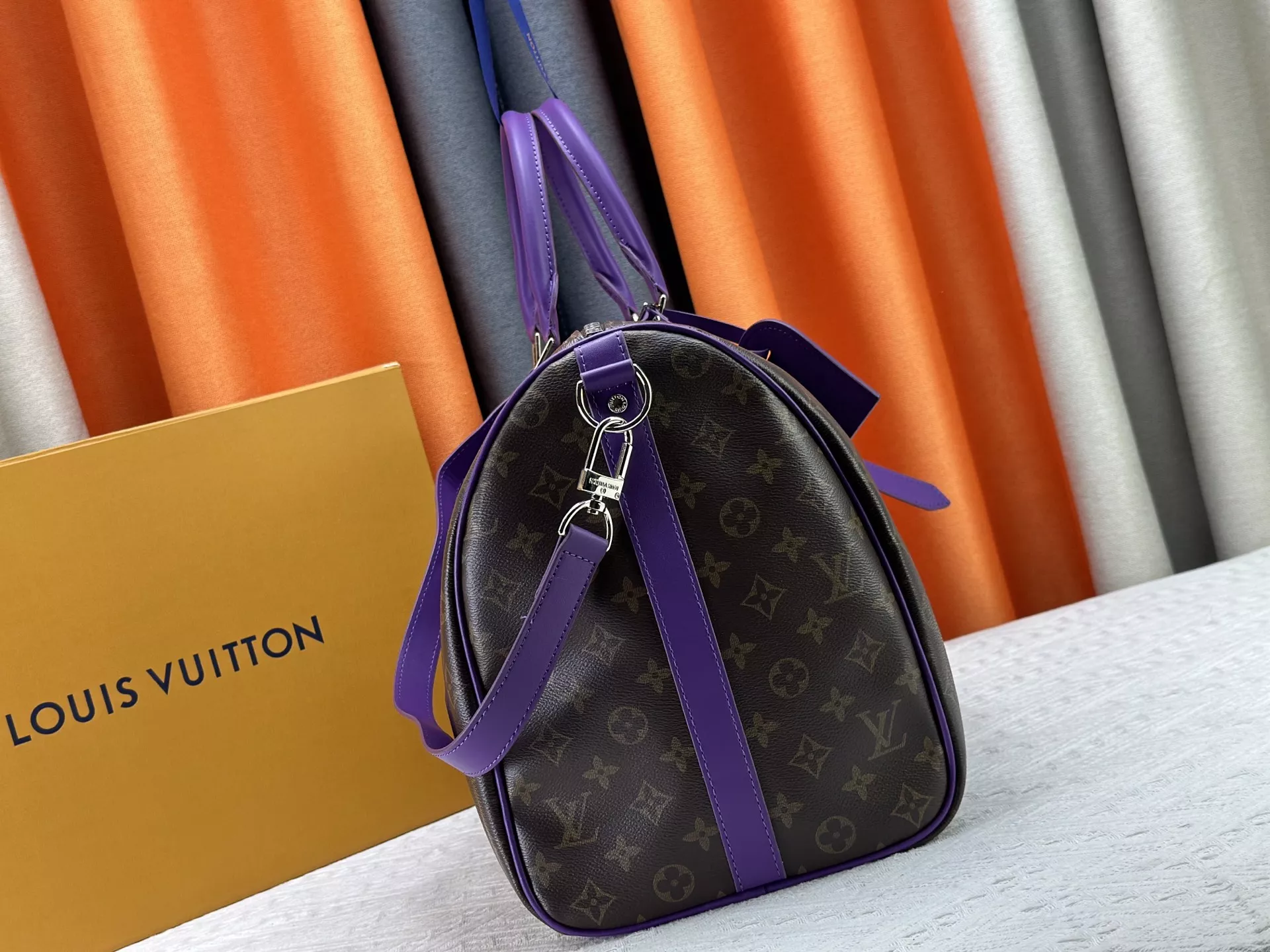 NewStyle 4366 Louis Vuitton Travel Bags - Image 3