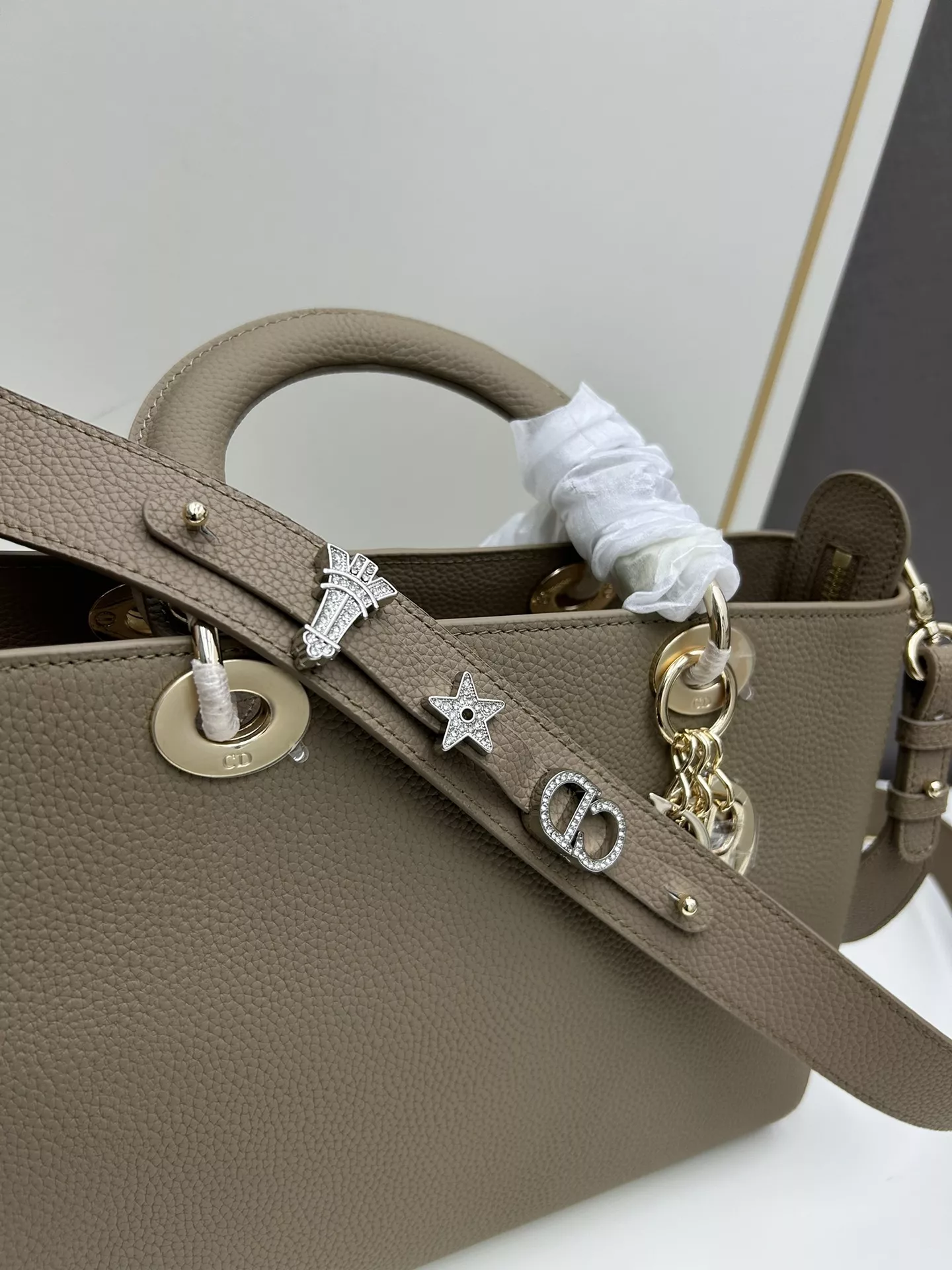 NewStyle 8347 Christian Dior AAA Quality Handbags For Women - Image 6