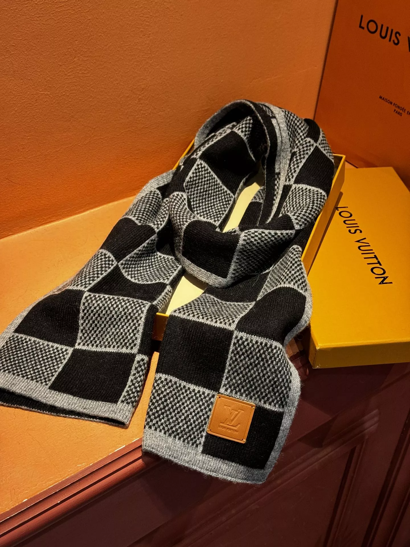 NewStyle 9595 Louis Vuitton Scarf For Unisex - Image 4