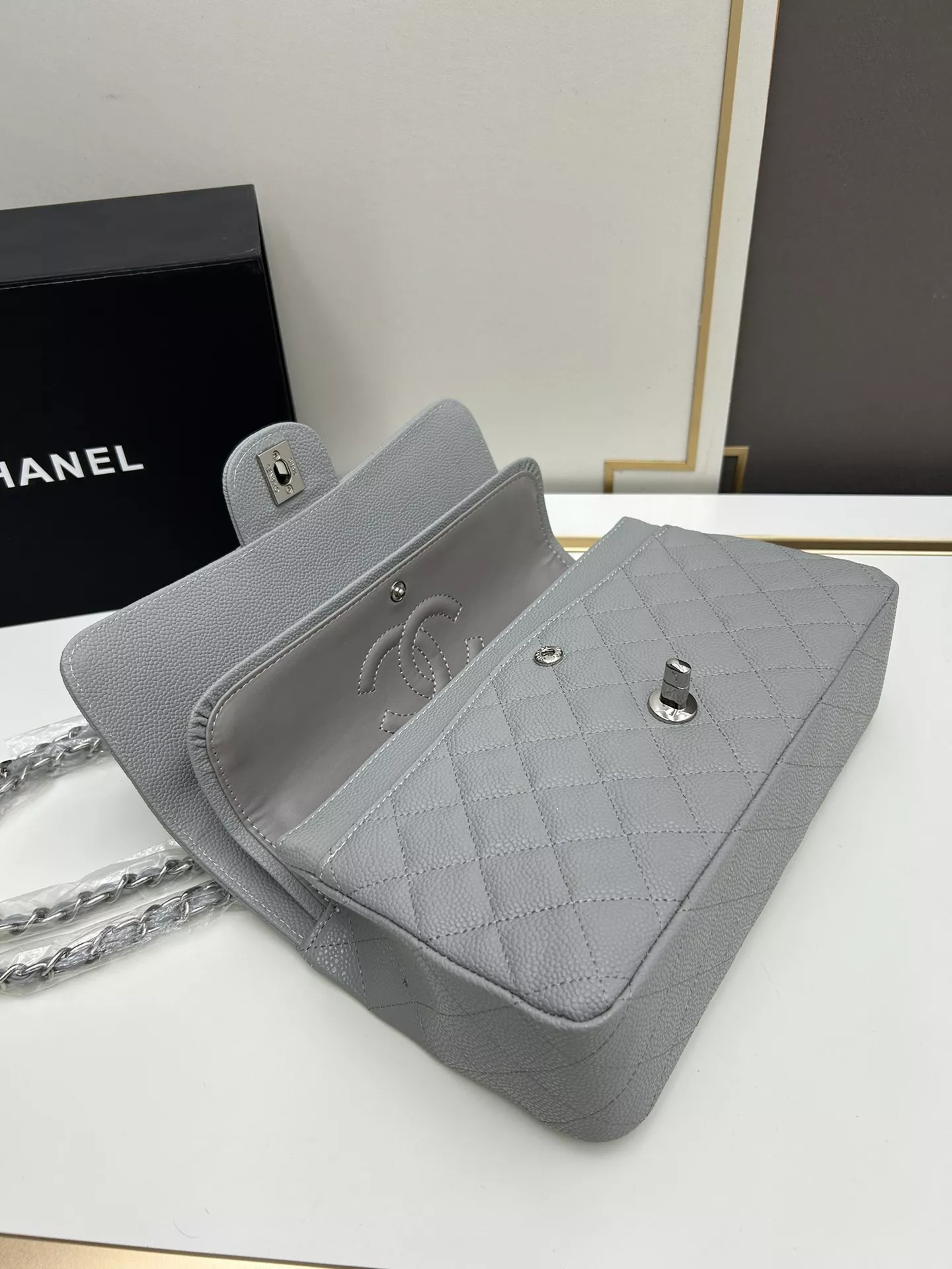 Practical 6648 Chanel AAA Quality Shoulder Bags For Women - Image 7