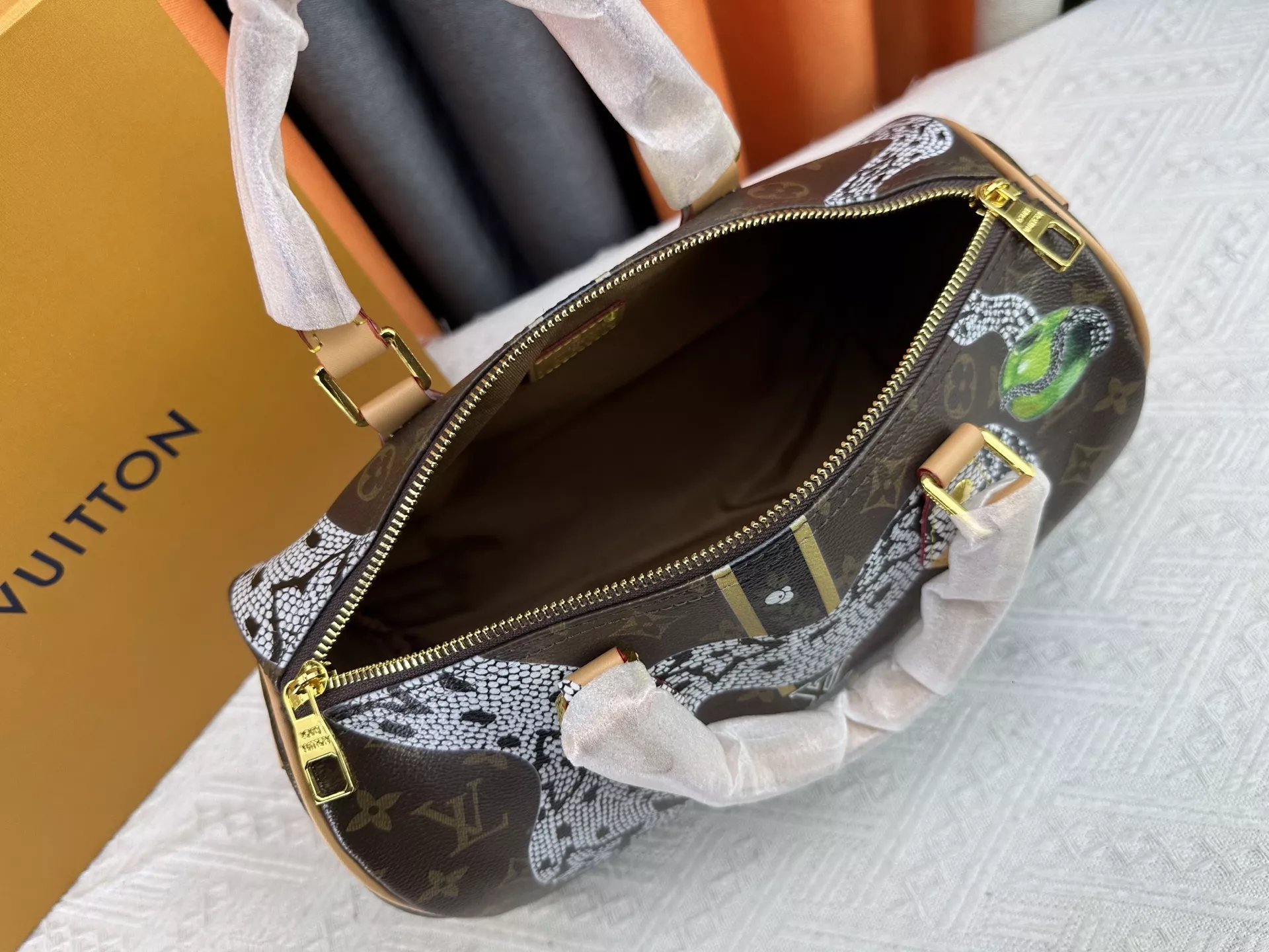 Practical 8591 Louis Vuitton AAA Quality Handbags For Women - Image 7