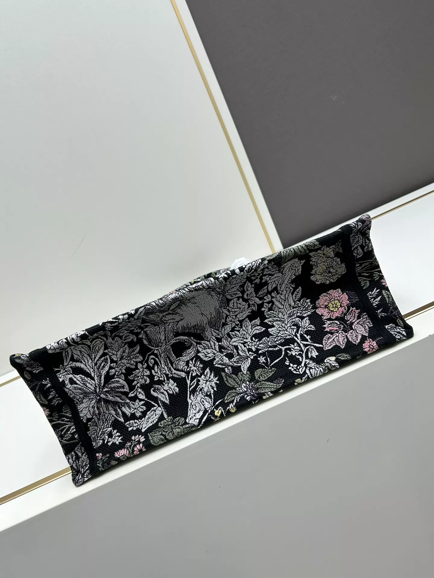 Refined 3578 Christian Dior AAA Quality Tote-Handbags For Women - Image 6