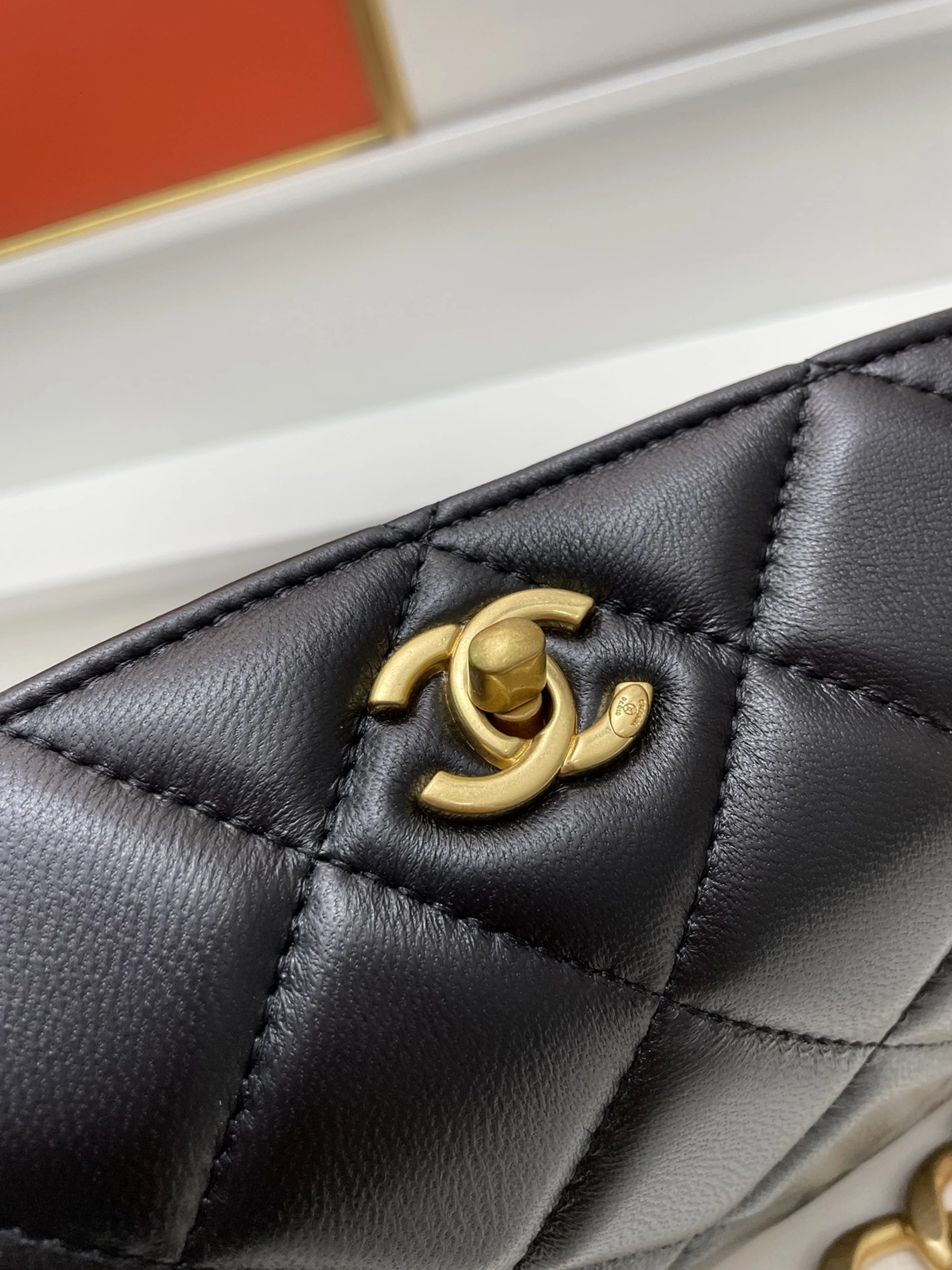 Refined 5209 Chanel AAA Quality Messenger Bags For Women - Image 5