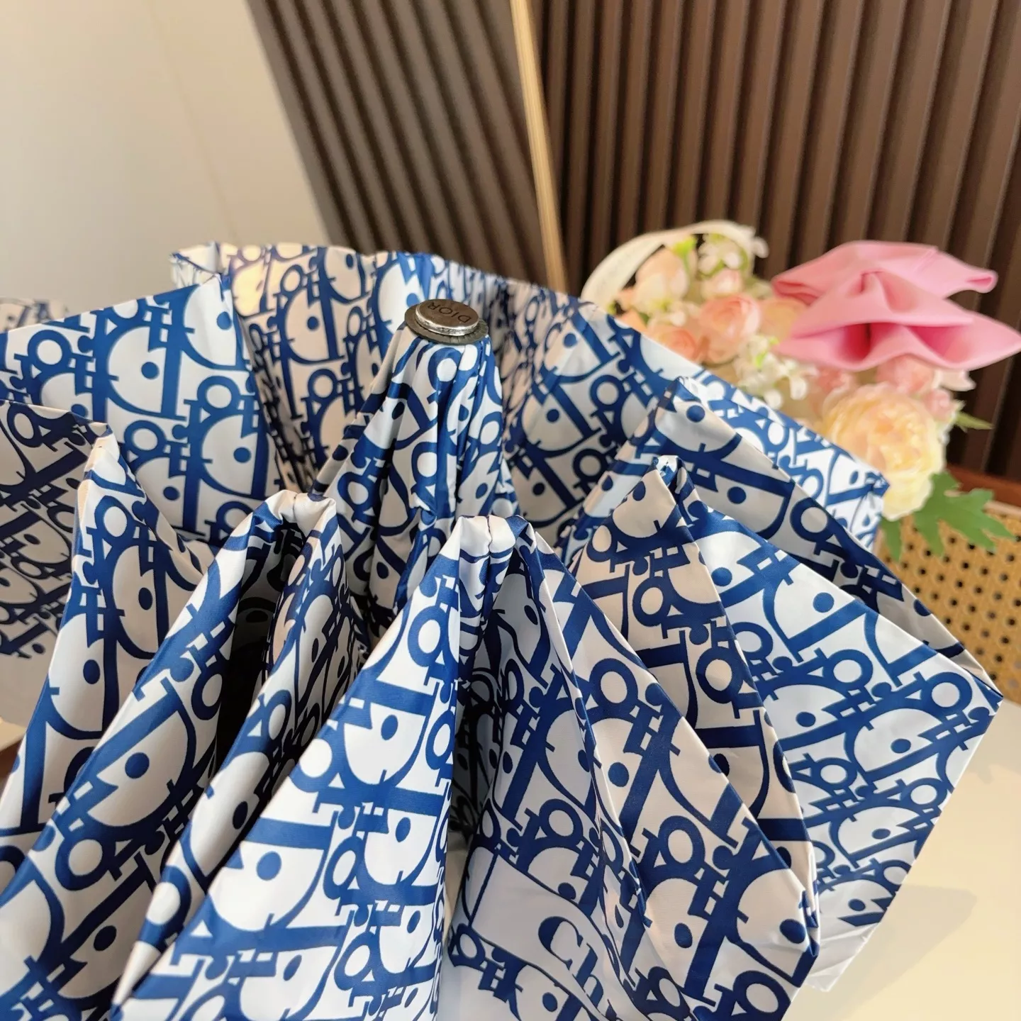 Reliable 2837 Christian Dior Umbrellas - Image 7