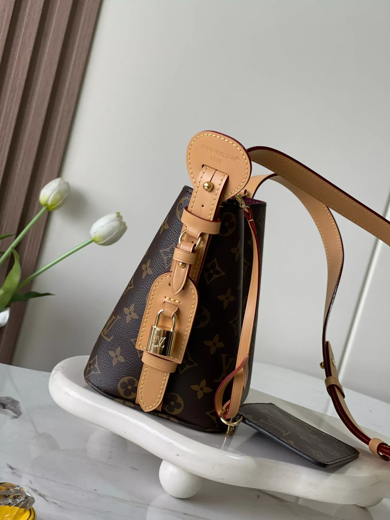 Reliable 7504 Louis Vuitton AAA Quality Messenger Bags For Women