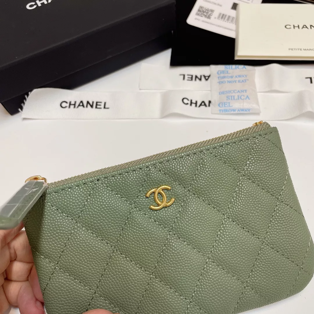 Sleek 3563 Chanel Wallets - Image 6
