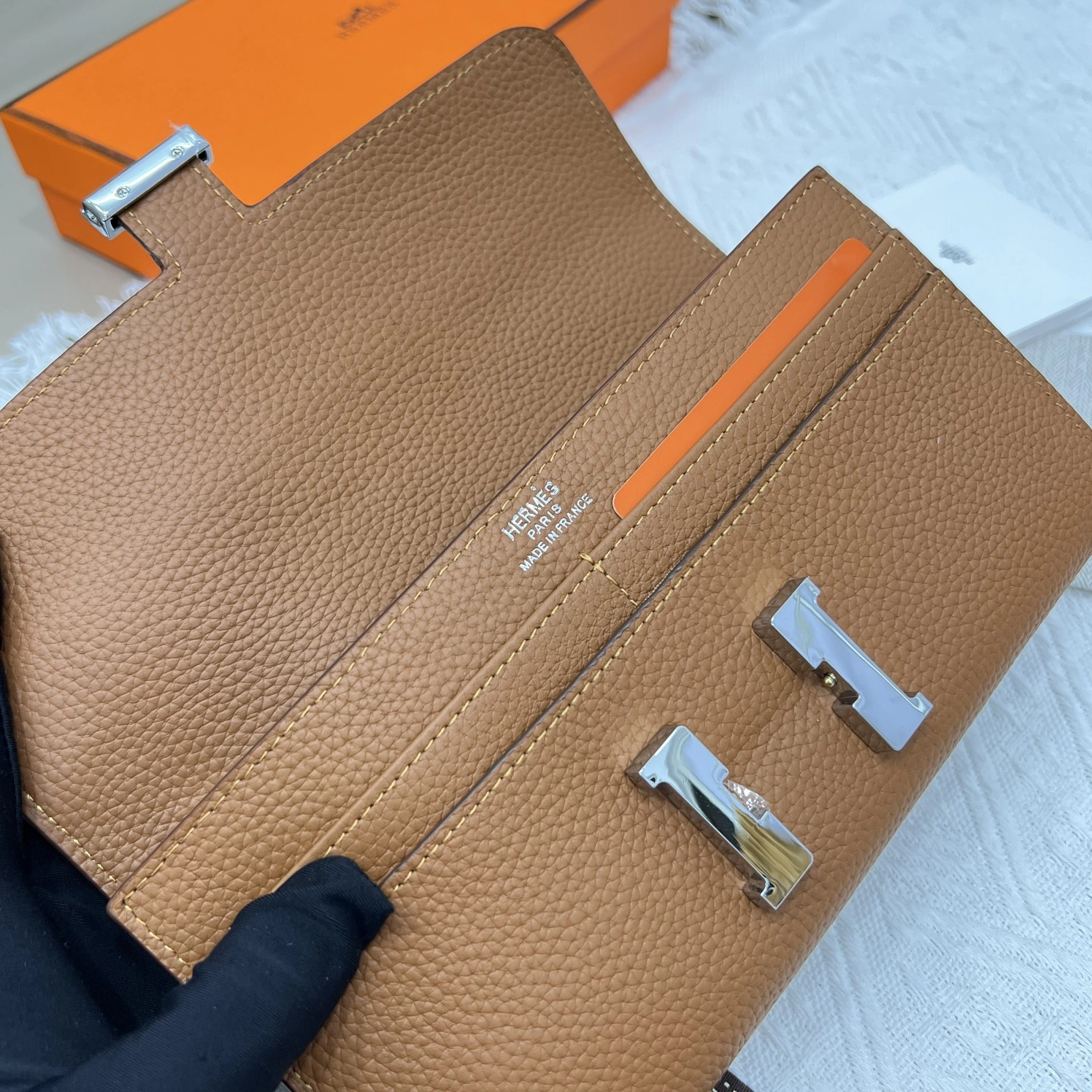 Sleek 6597 Hermes AAA Quality Wallets - Image 5