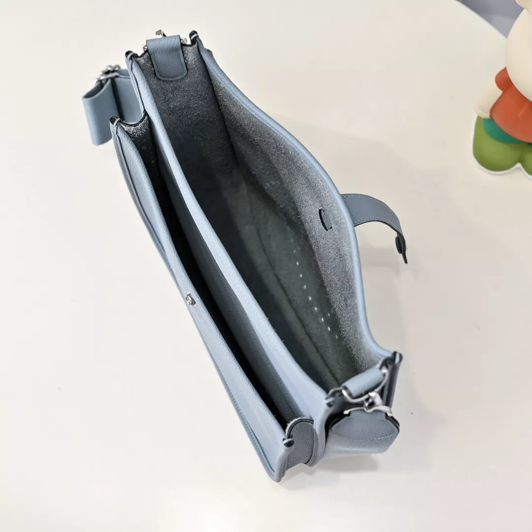 Soft 375 Hermes AAA Quality Messenger Bags For Women - Image 8