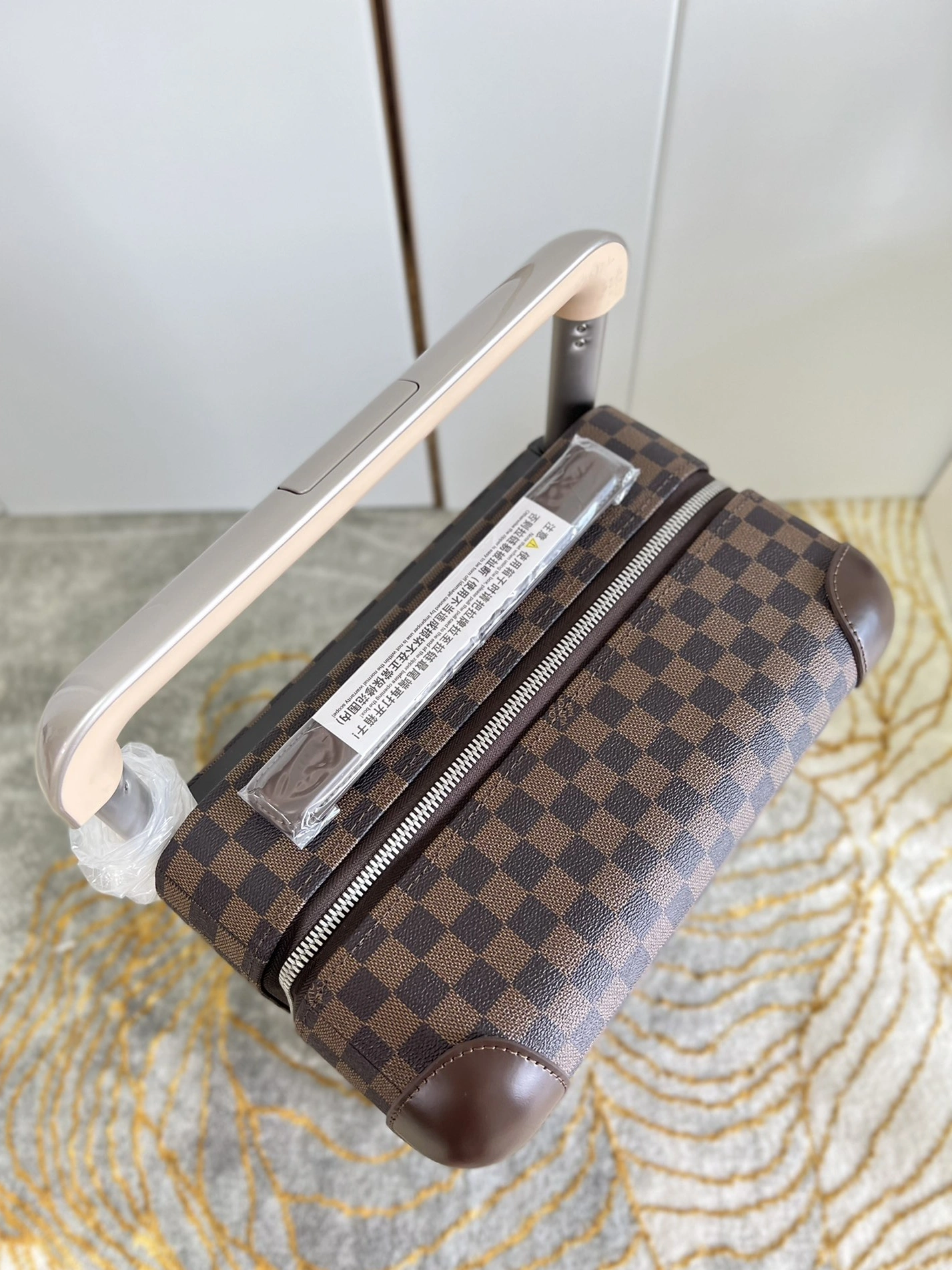 SportInspired 1704 Louis Vuitton Luggage - Image 6