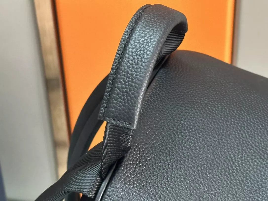 SportInspired 7452 Christian Dior AAA Man Backpacks - Image 7