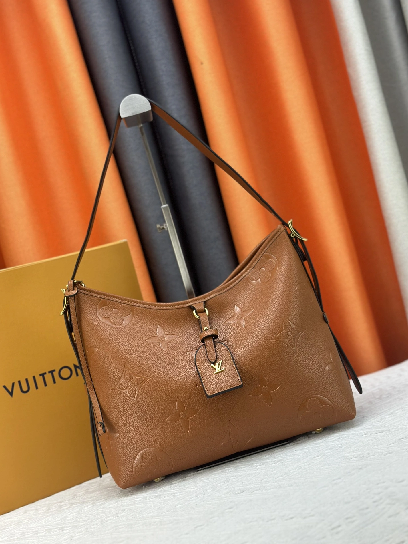 SportInspired 9550 Louis Vuitton AAA Quality Shoulder Bags For Women