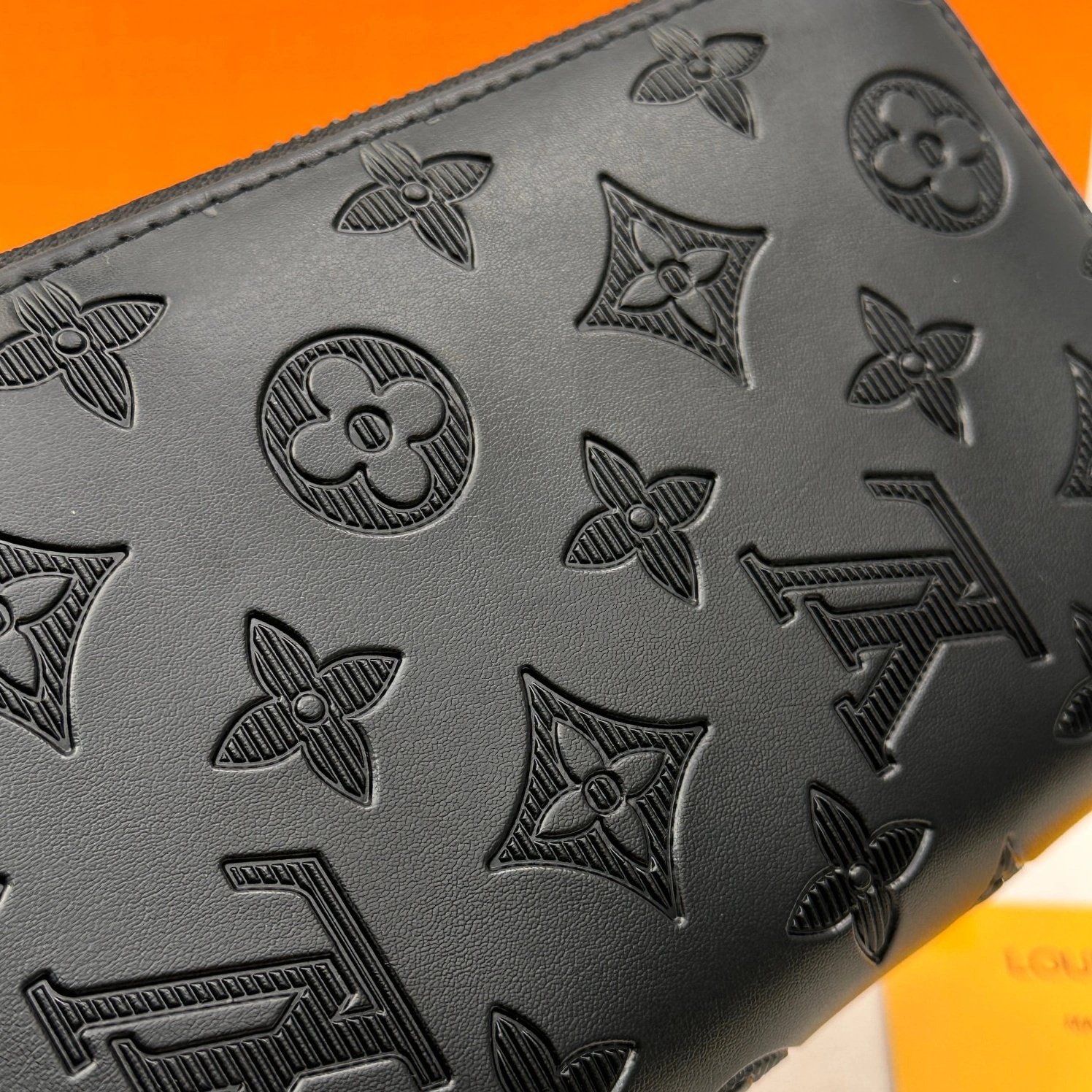 StreetReady 6076 Louis Vuitton Wallets For Unisex - Image 4