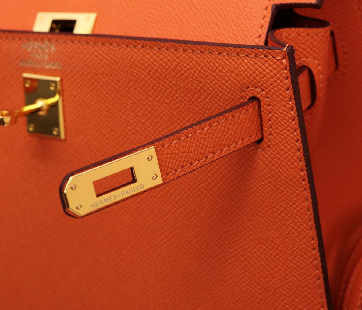 StreetReady 9229 Hermes AAA Quality Handbags For Women - Image 3