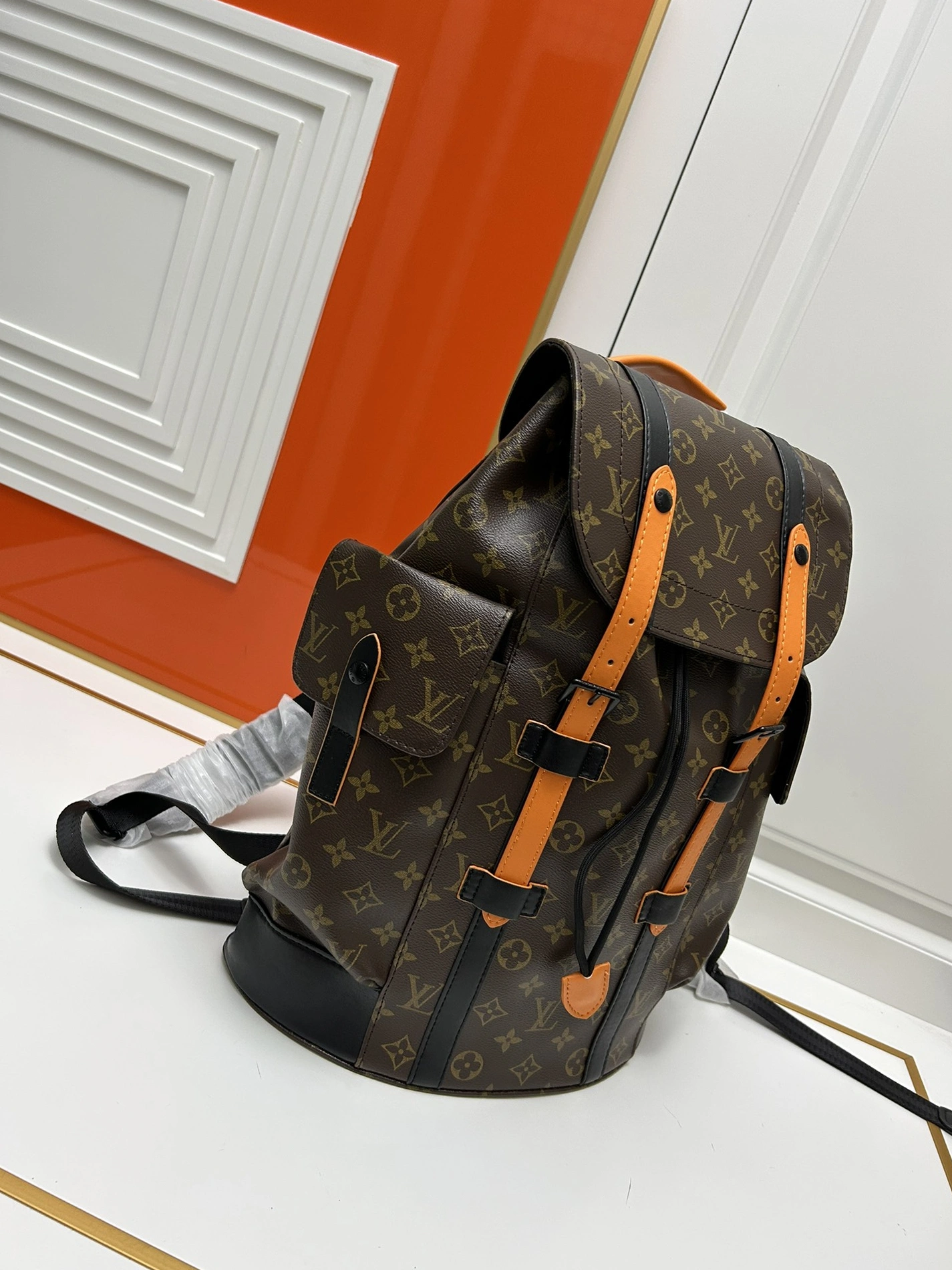 Stylish 2864 Louis Vuitton AAA Quality Backpacks For Unisex - Image 3