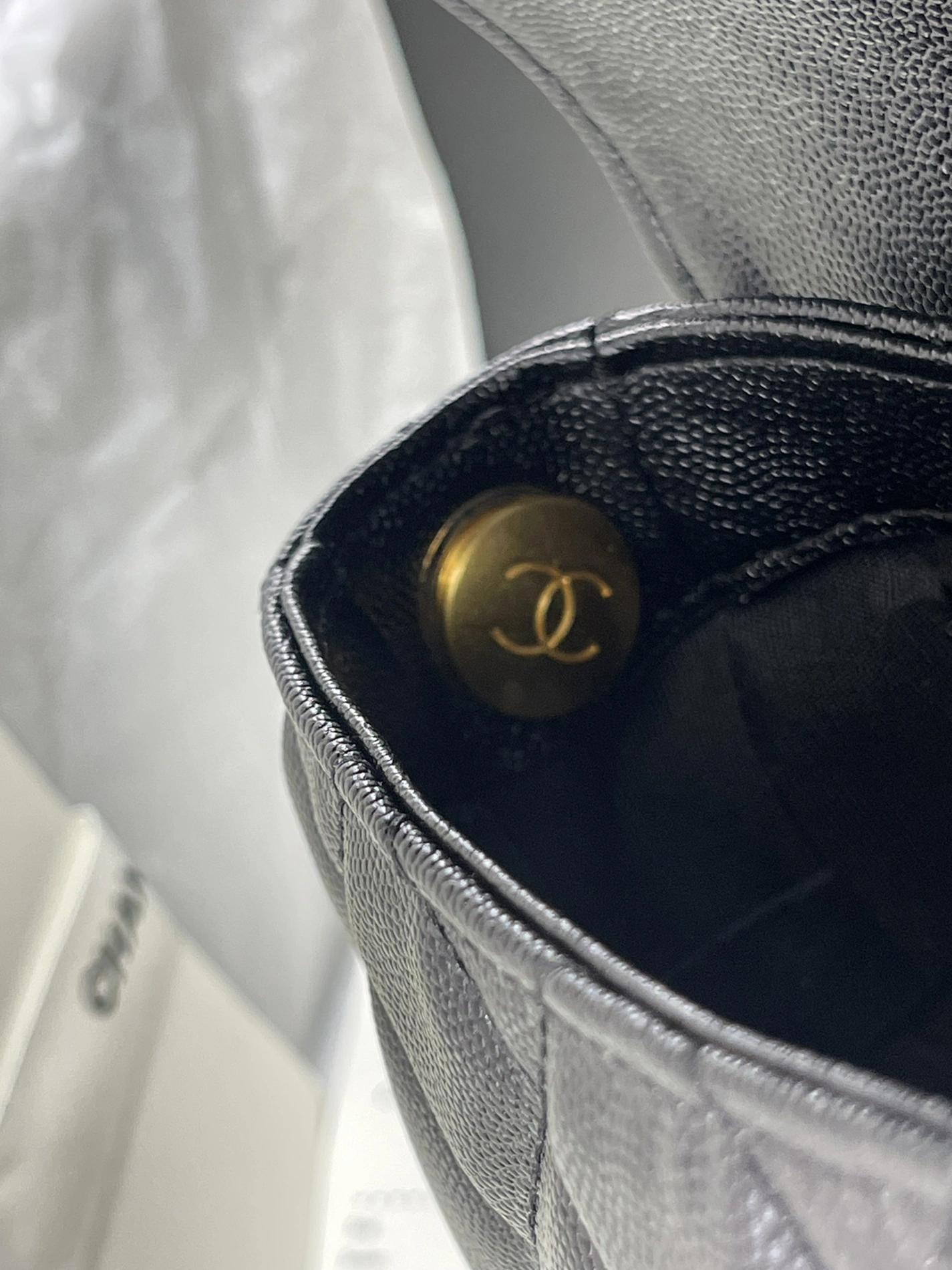 TopPick 7662 Chanel AAA Quality Messenger Bags For Women - Image 4