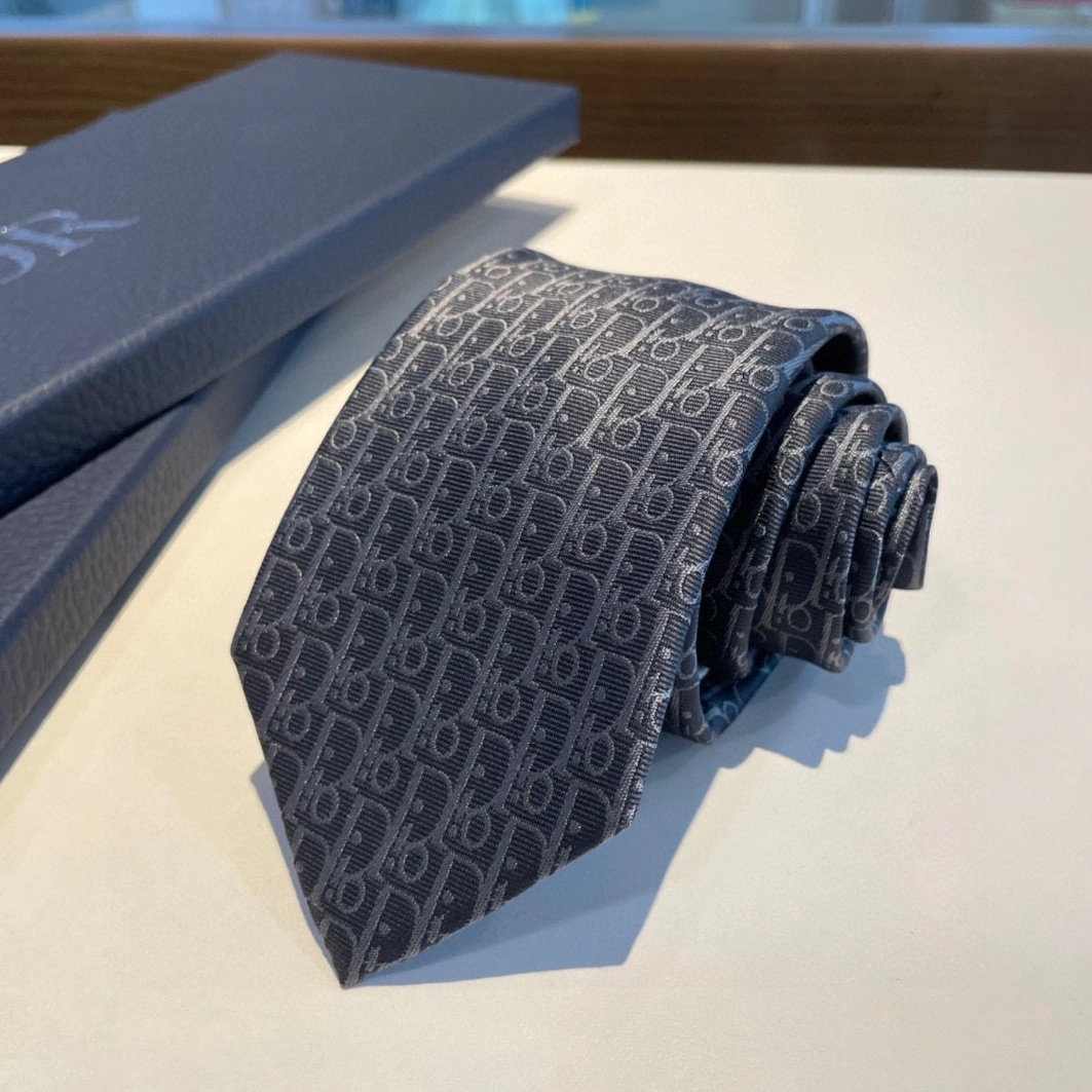 Trendsetting 8626 Christian Dior Necktie For Men
