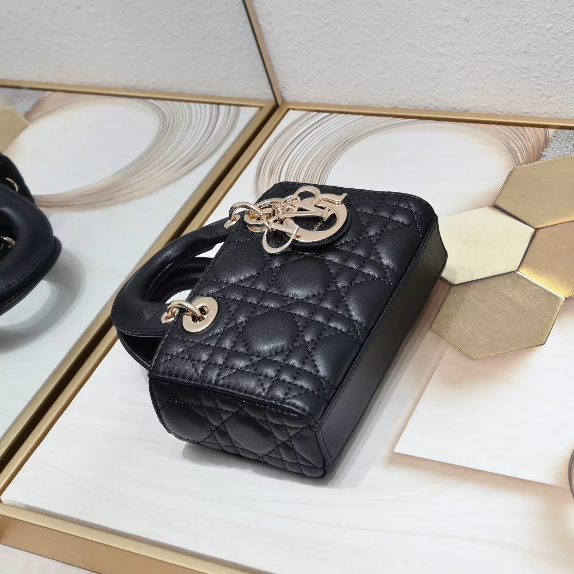 Trendy 1859 Christian Dior AAA Quality Handbags For Women - Image 6