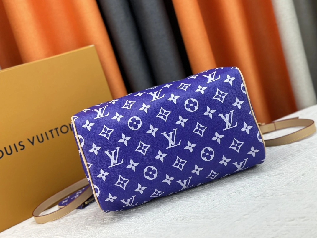 Unique 4084 Louis Vuitton AAA Quality Handbags For Women - Image 4