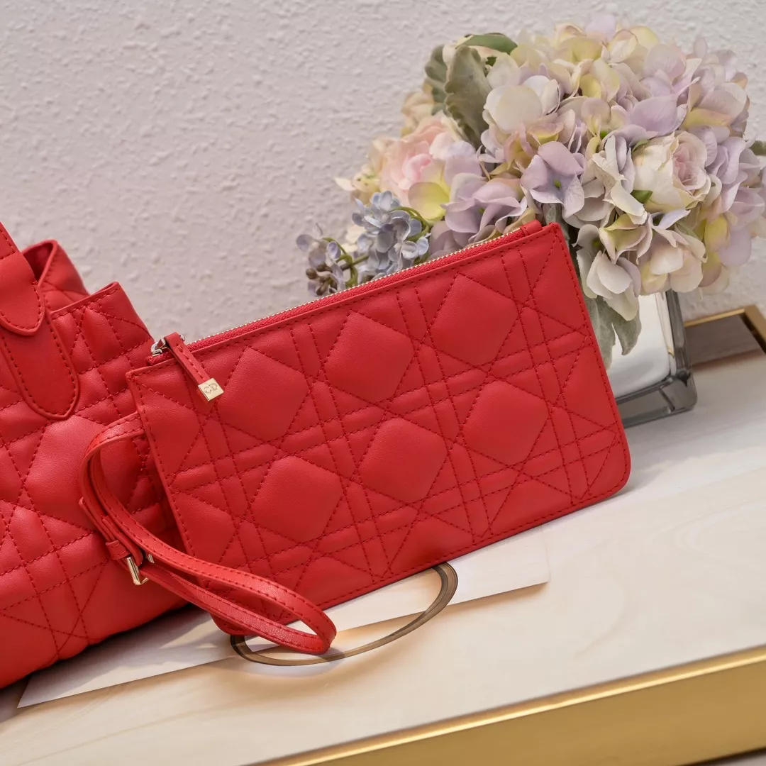 UrbanStyle 5799 Christian Dior AAA Quality Handbags For Women - Image 5