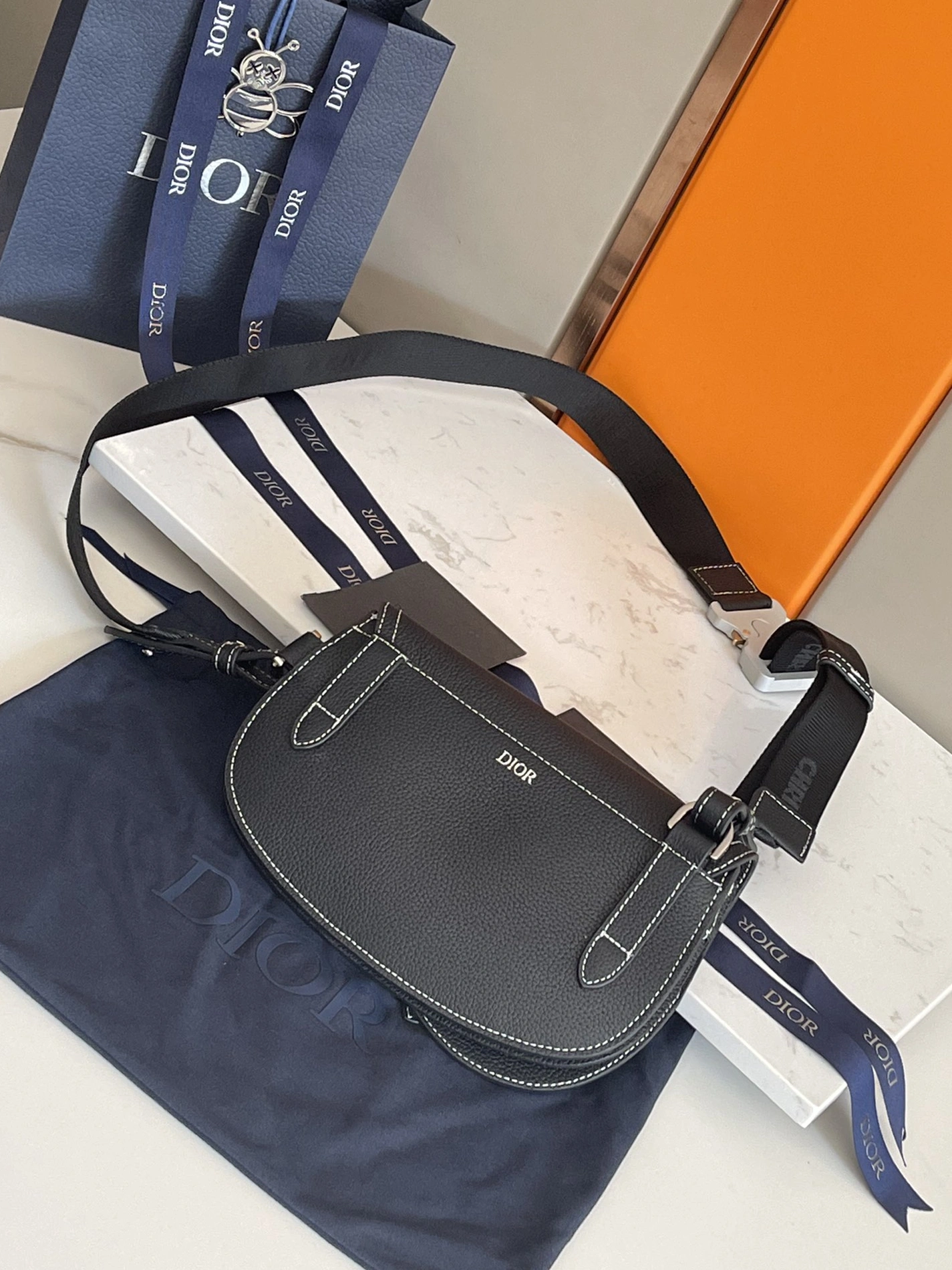 UrbanStyle 6727 Christian Dior AAA Man Messenger Bags