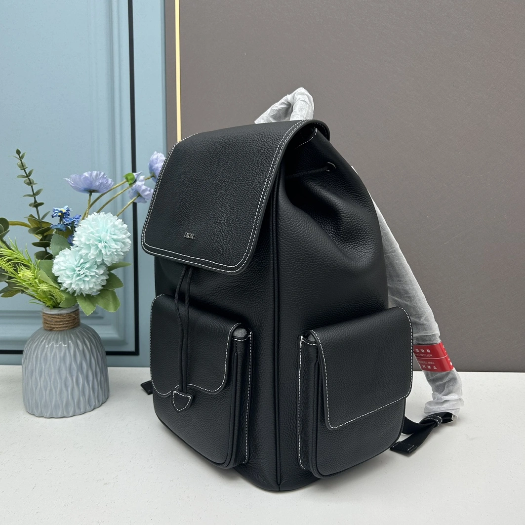 UrbanStyle 8822 Christian Dior AAA Man Backpacks