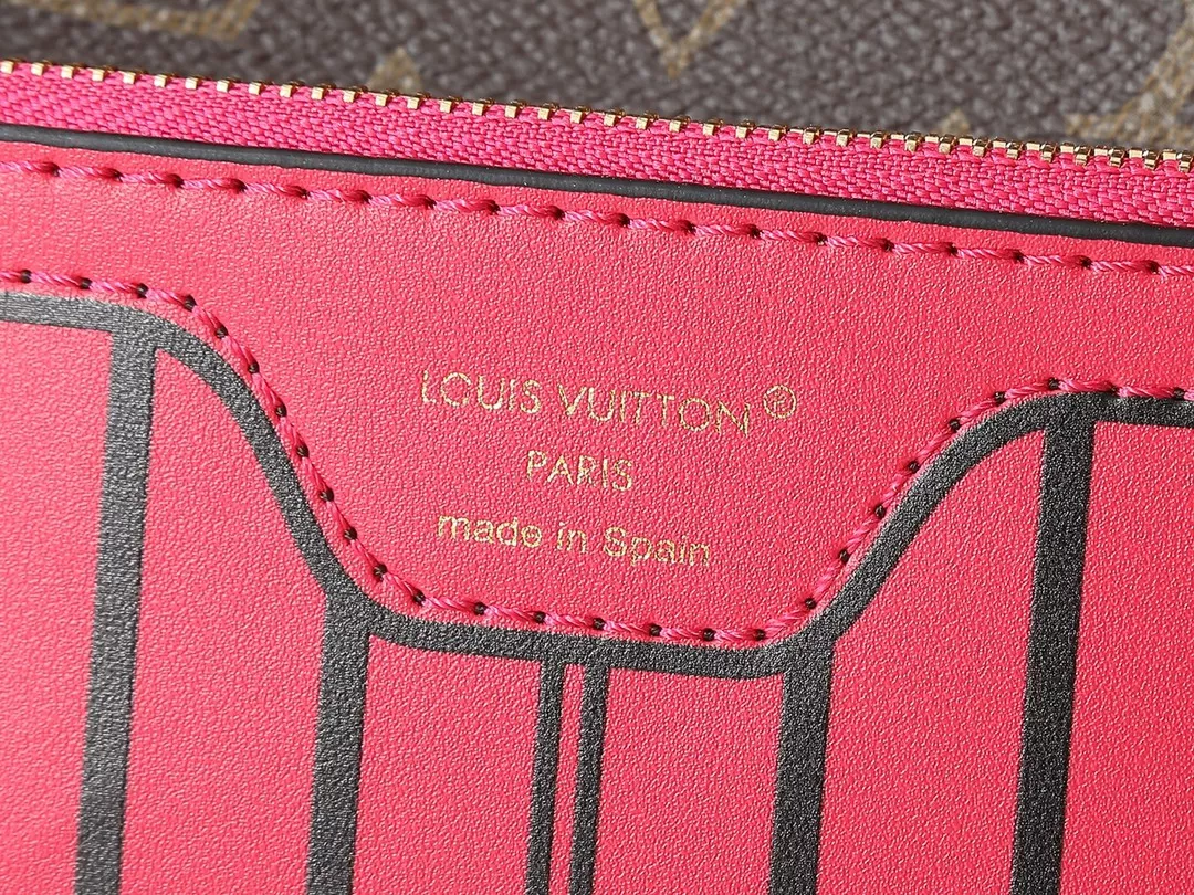 Vibrant 296 Louis Vuitton AAA Quality Tote-Handbags For Women - Image 6